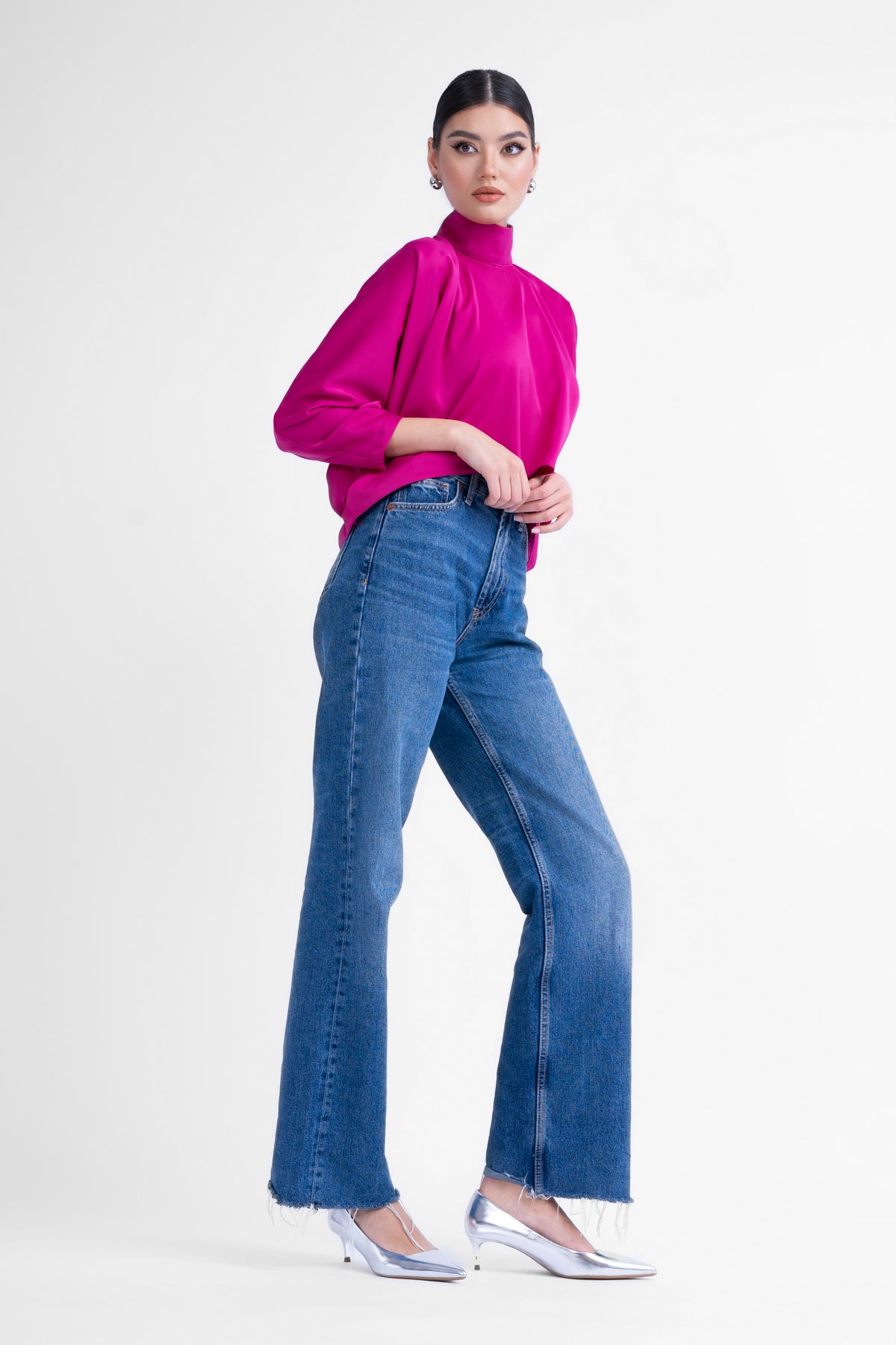 Fuchsia asymmetrical blouse with collar and buttons