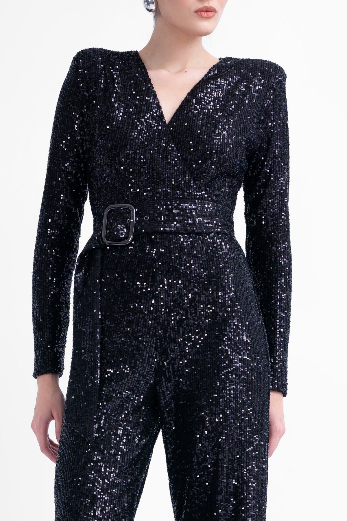 Salopeta maxi neagra din paiete cu umeri structurati si curea