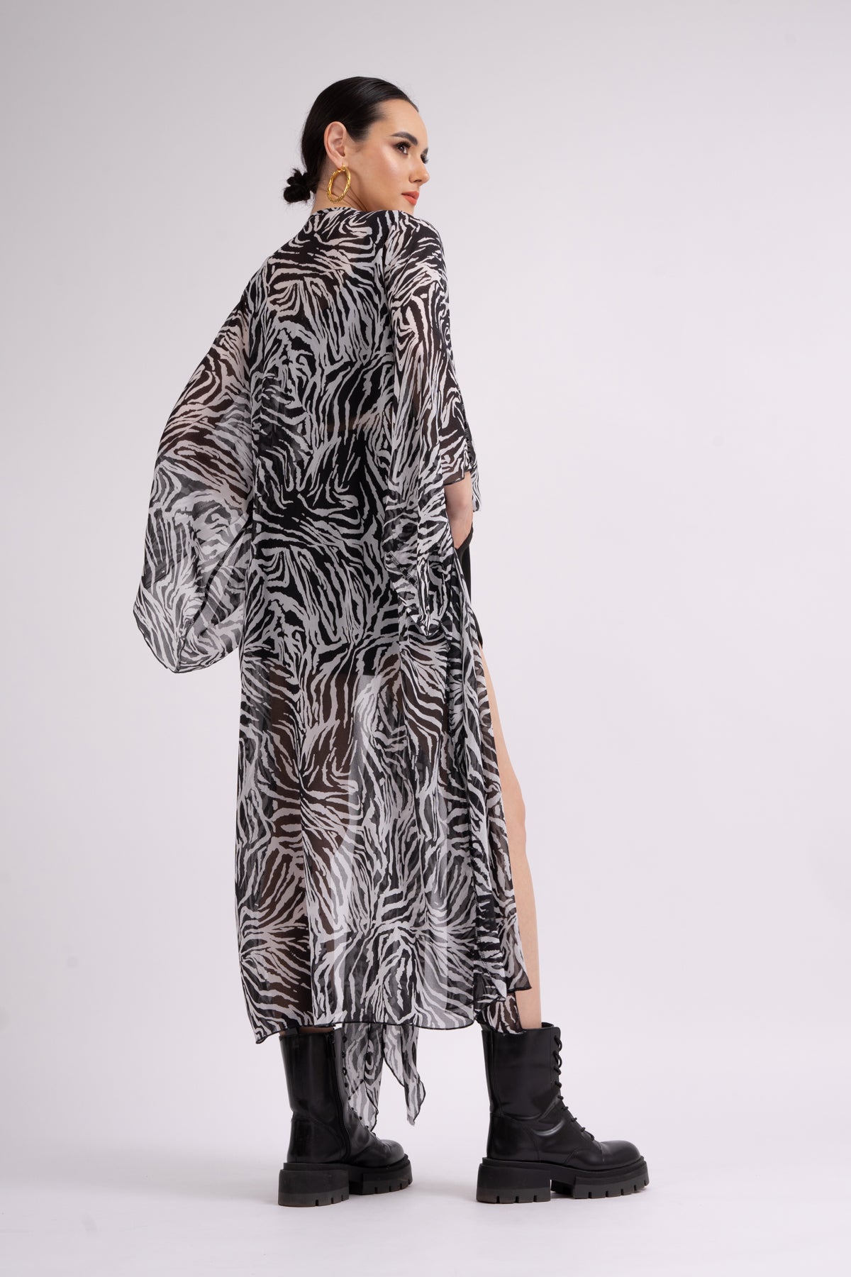 Caftan din voal zebrat cu fronseuri