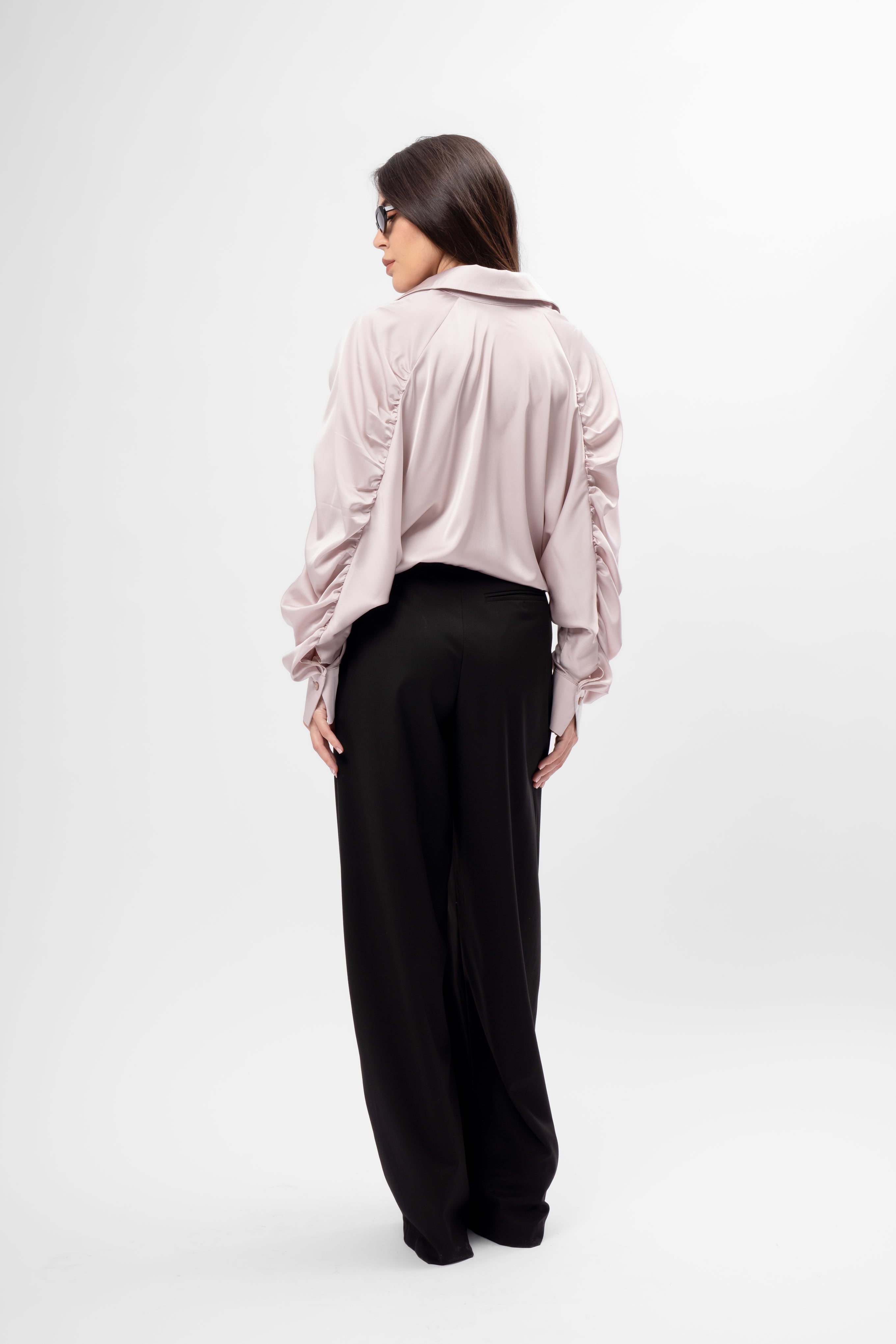 Cămașă Oversized din Material Satinat cu Mâneci Bufante