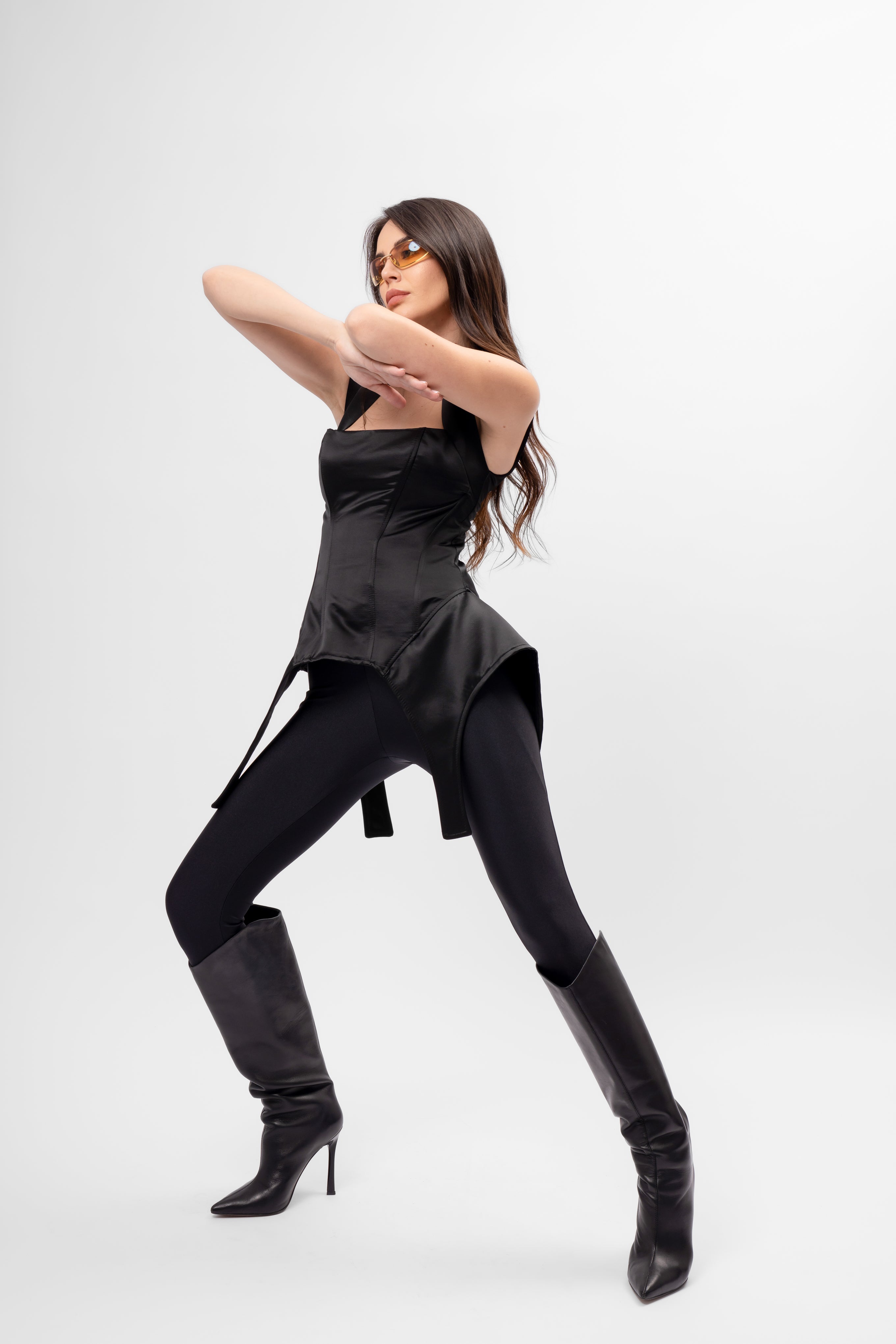 Corset Tip Porjartier din Material Satinat Negru