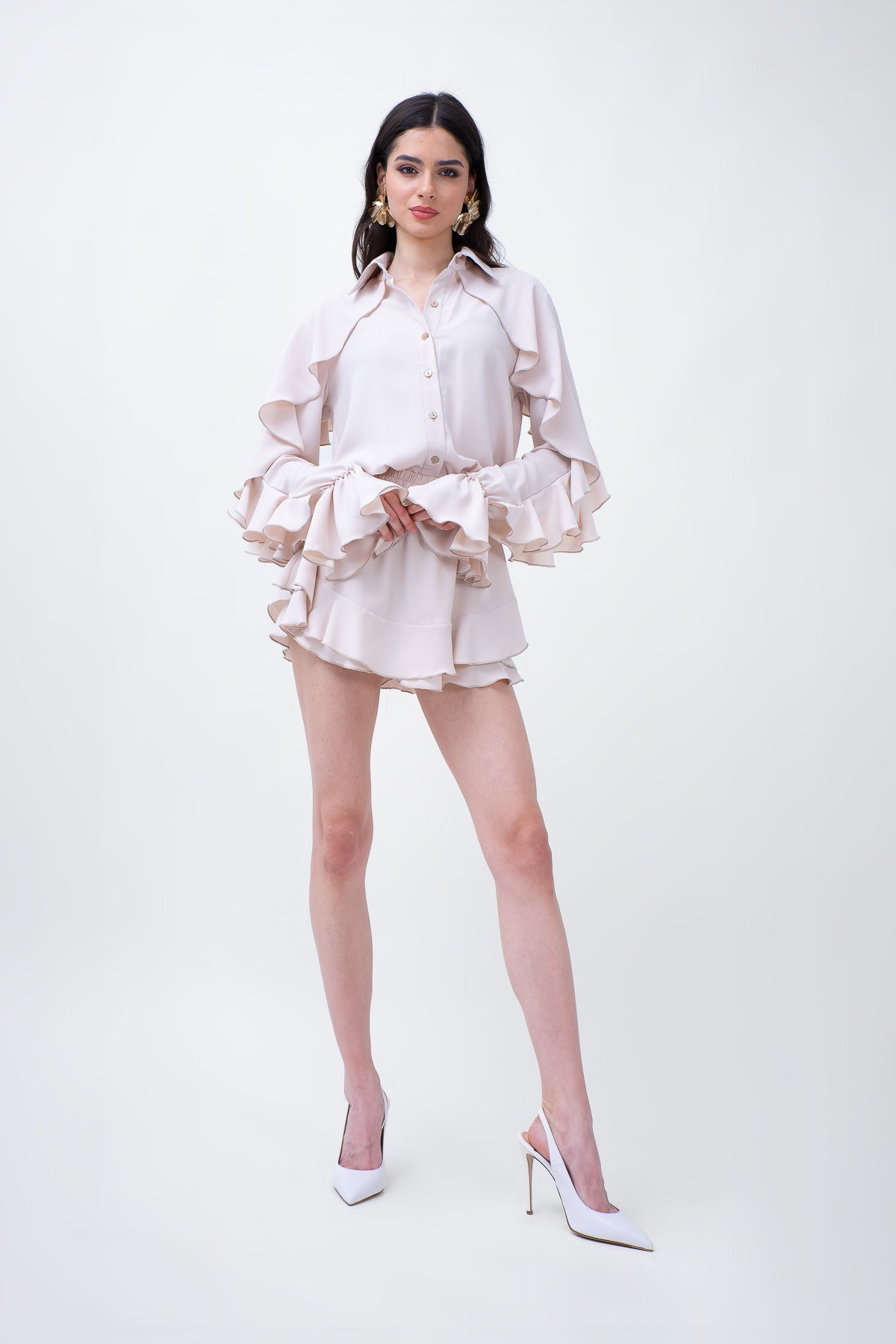 Beige Set With Ruffled Shirt And Skort