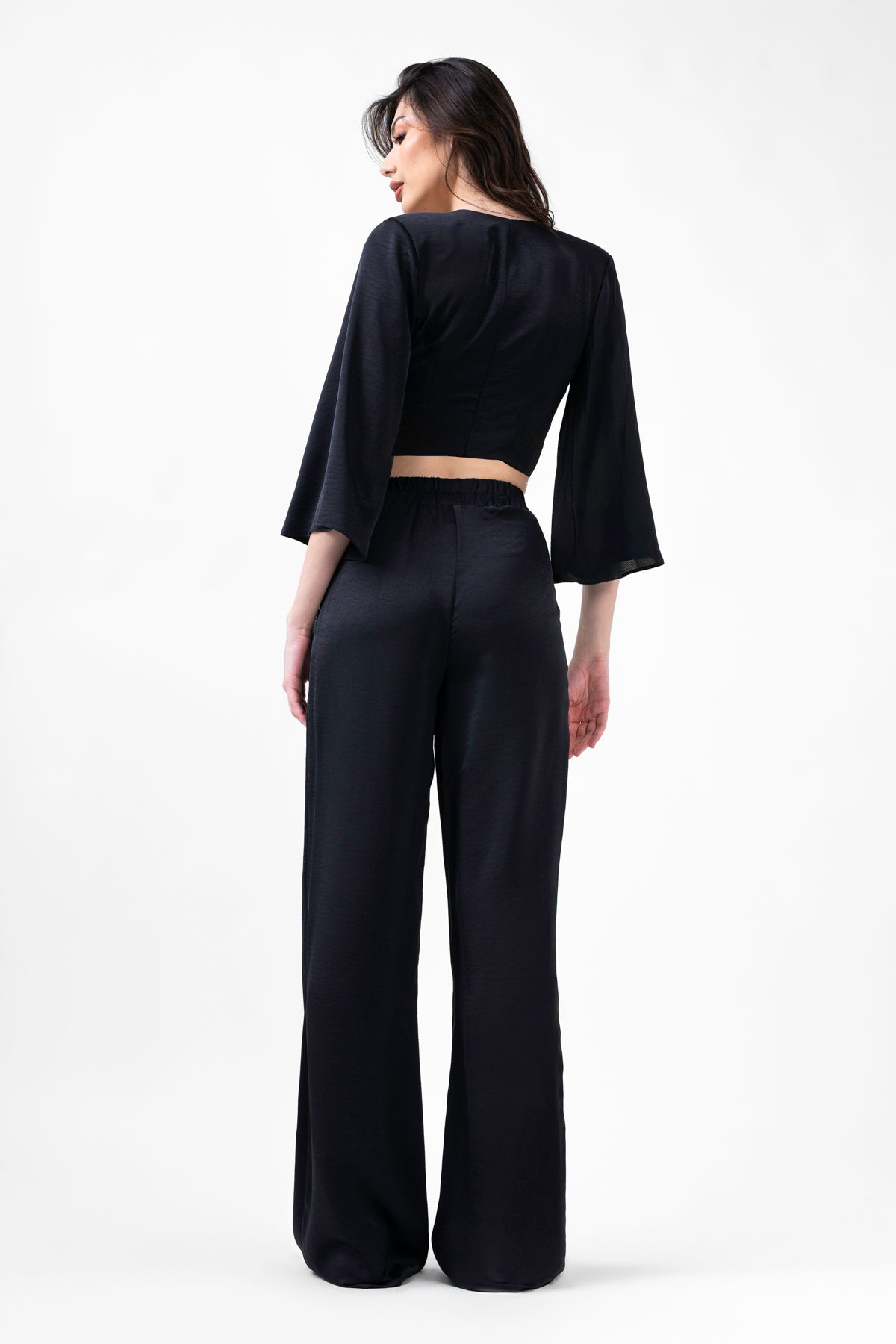 Black Set With Blouse And Wide Leg Trousers