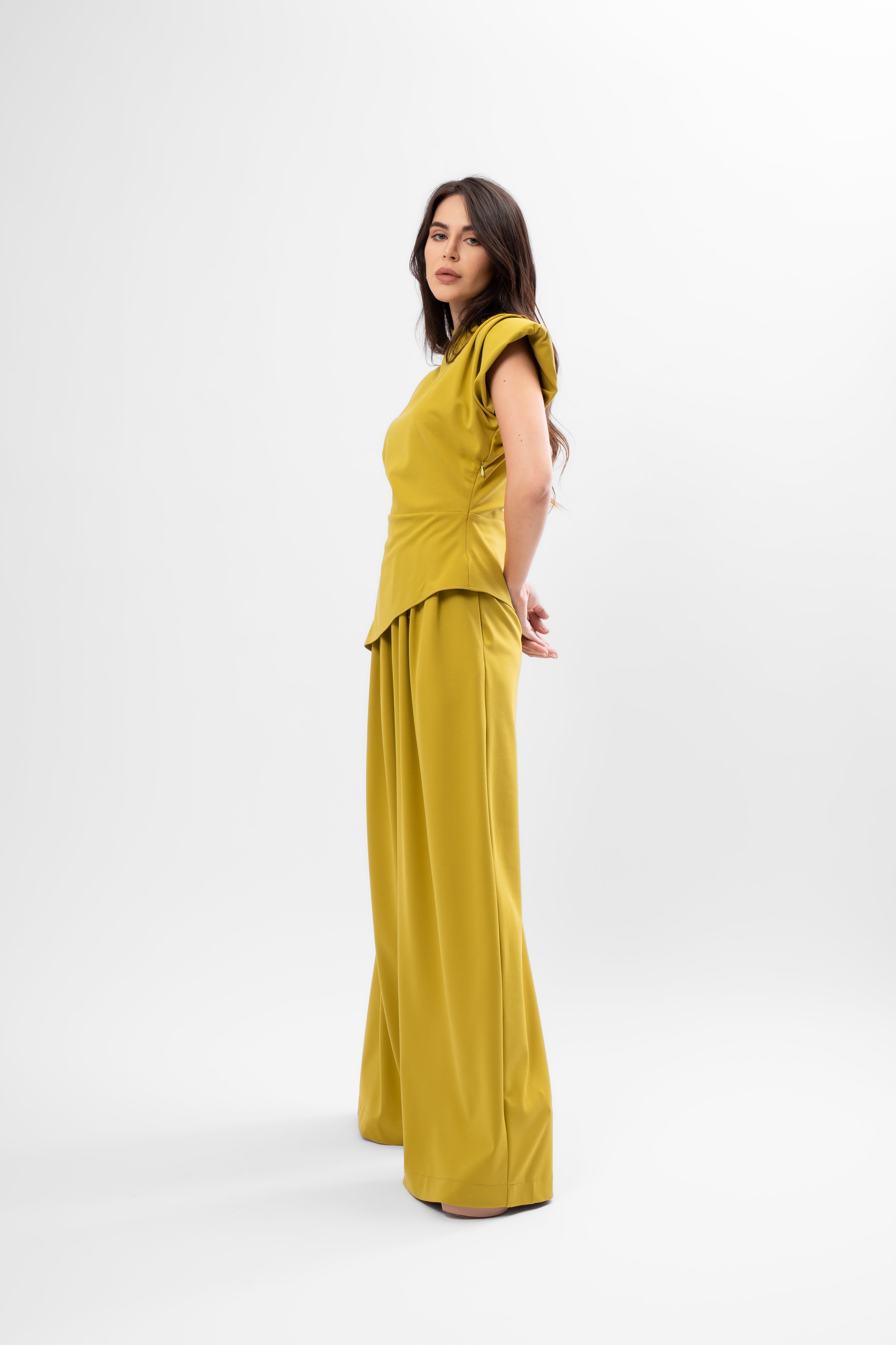 Set Lime cu Top cu Umeri Structurați și Pantaloni Palazzo