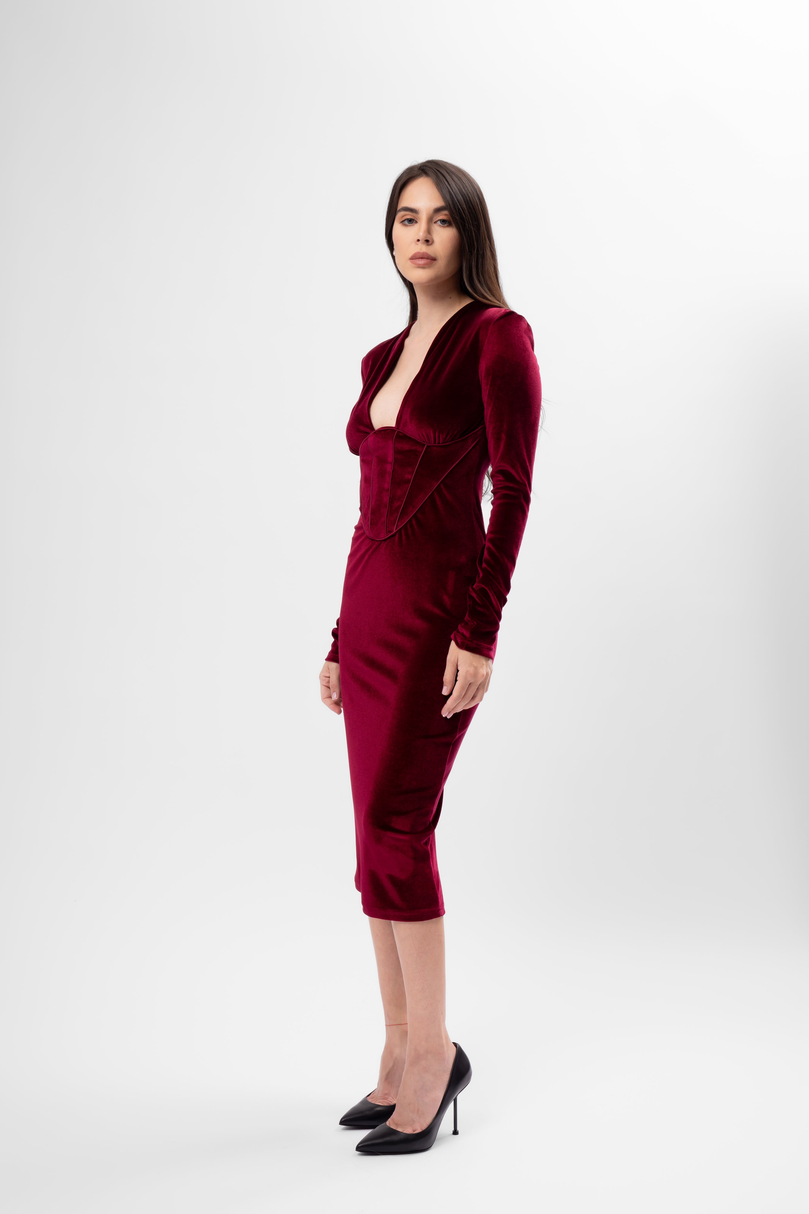 Rochie burgundy din catifea cu corset