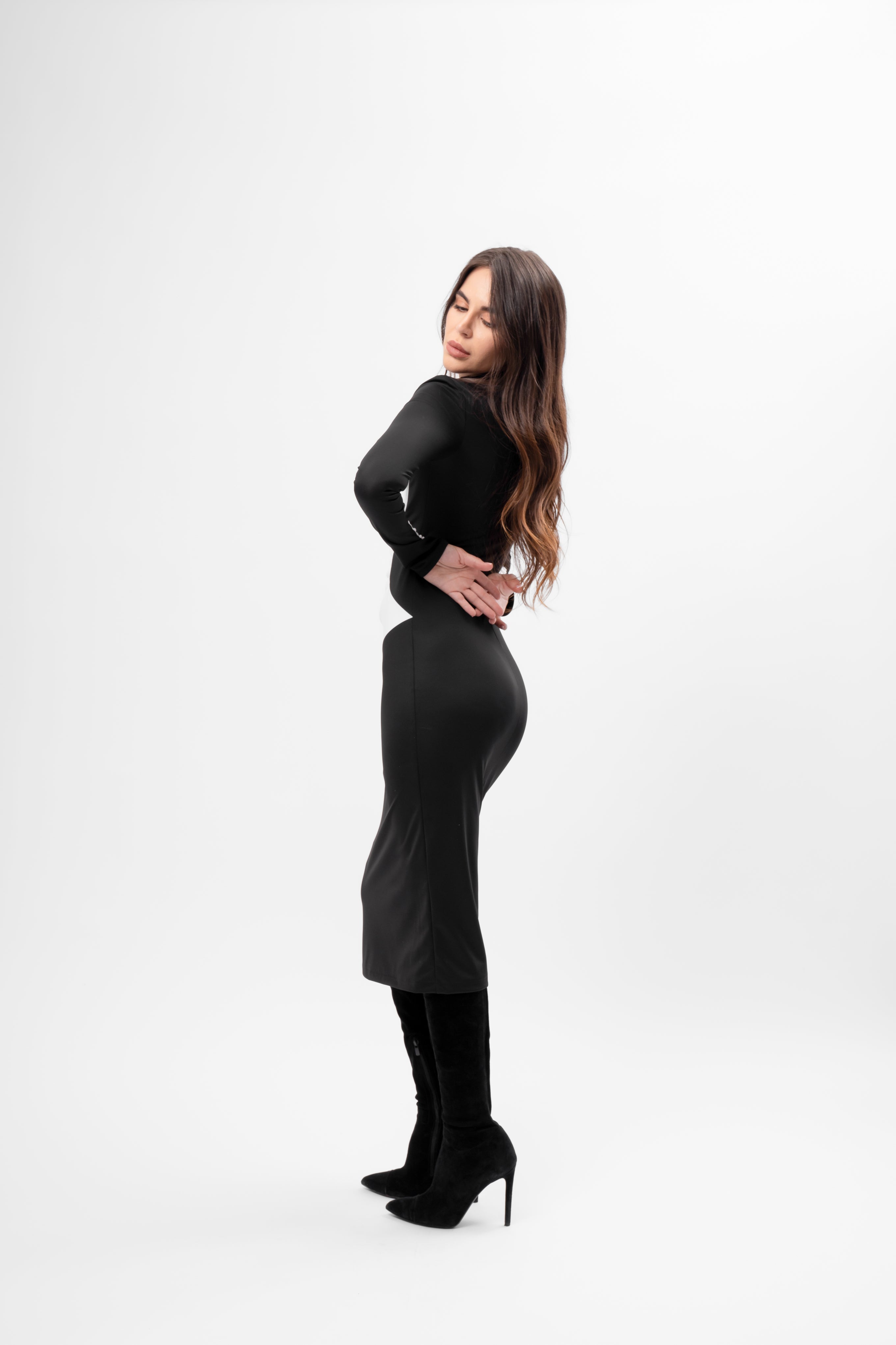 Black&white Bicolor Bodycon Midi Dress with High Neck