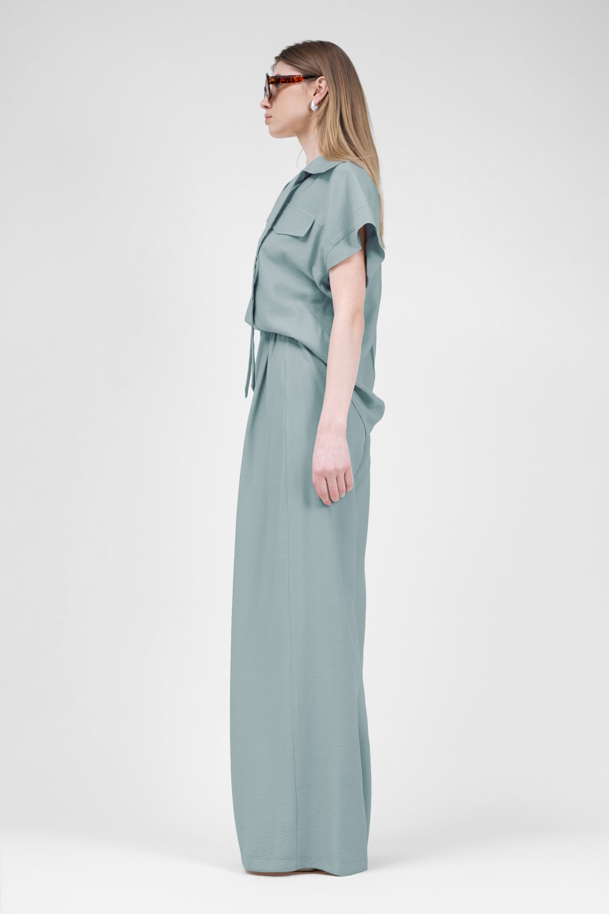 Mint Linen Set With Shirt With Pockets And Wide Leg Trousers