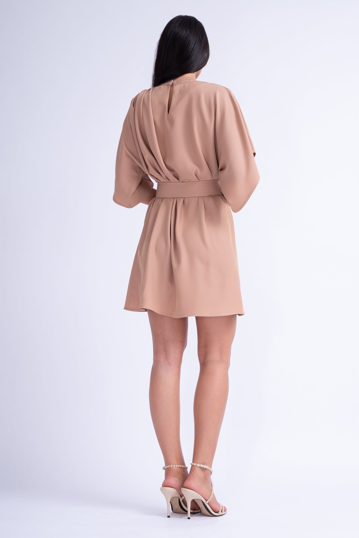 Rochie Mini Bej cu Pliuri si Curea