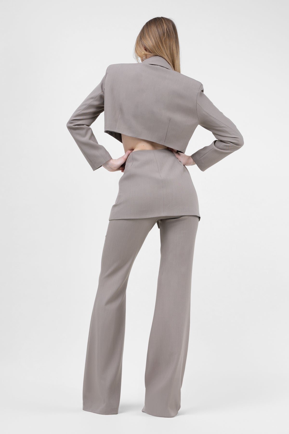 Beige Suit With Blazer With Waistline Cut-Out And Flared Trousers