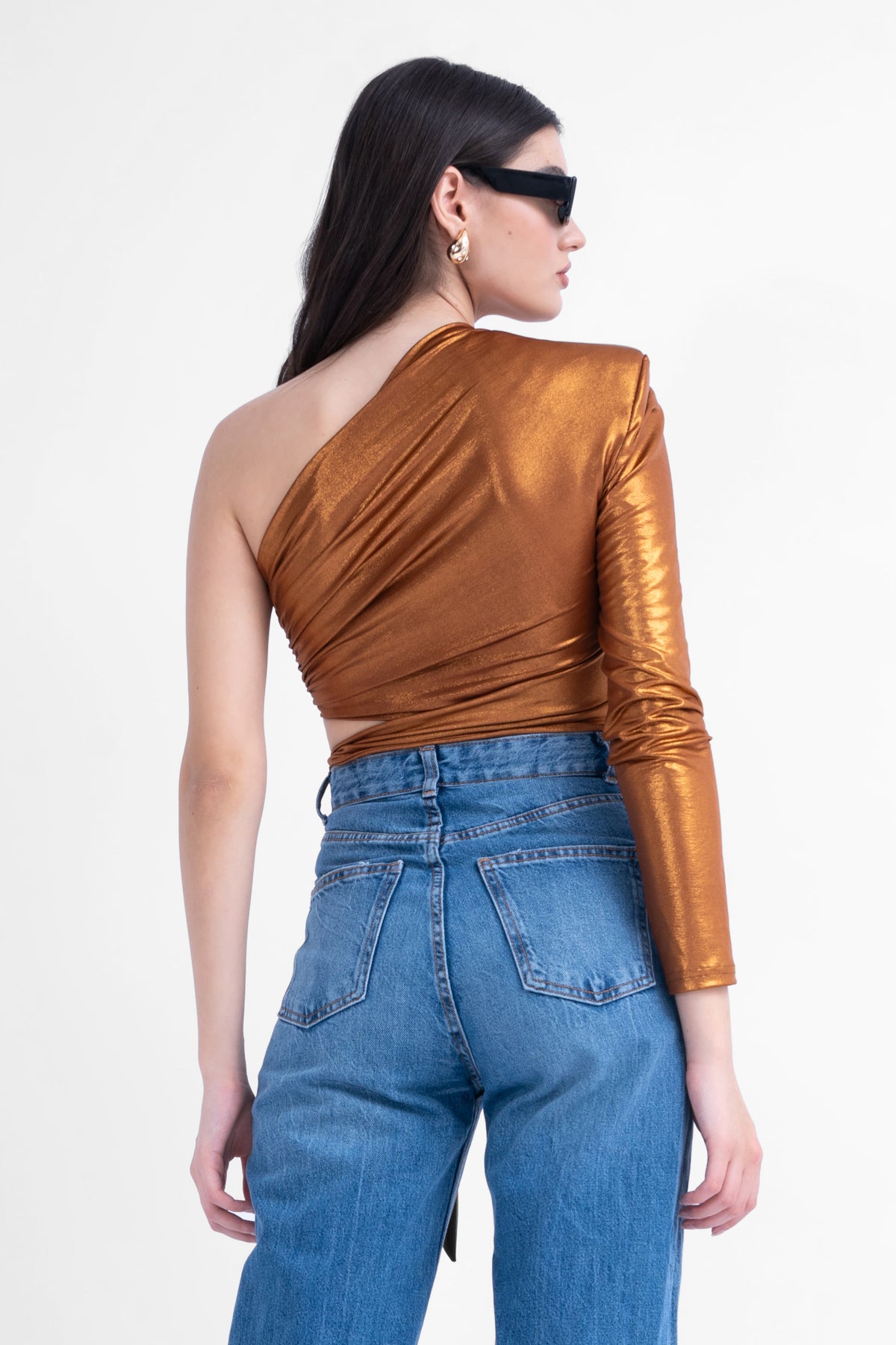 Bronze asymmetrical top with scarf