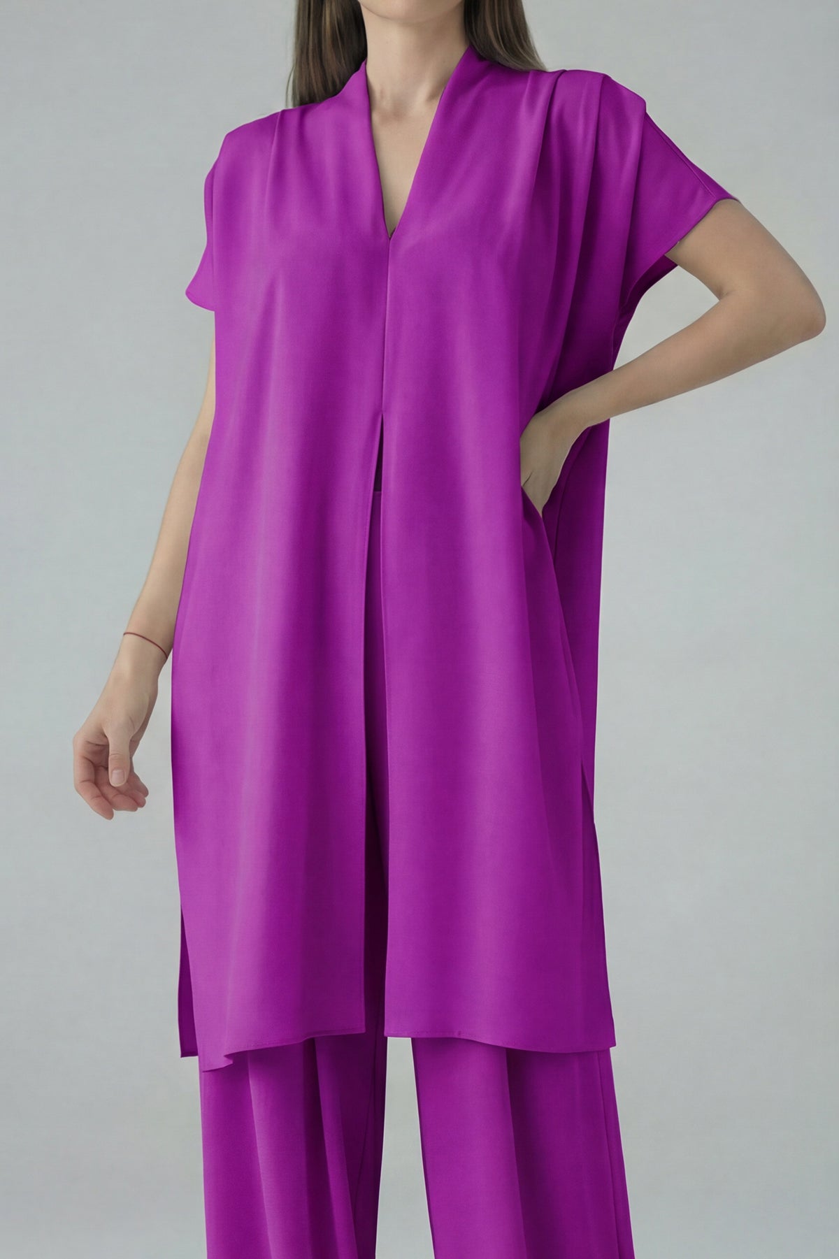 Set fluid fucsia cu top petrecut și pantaloni wide leg