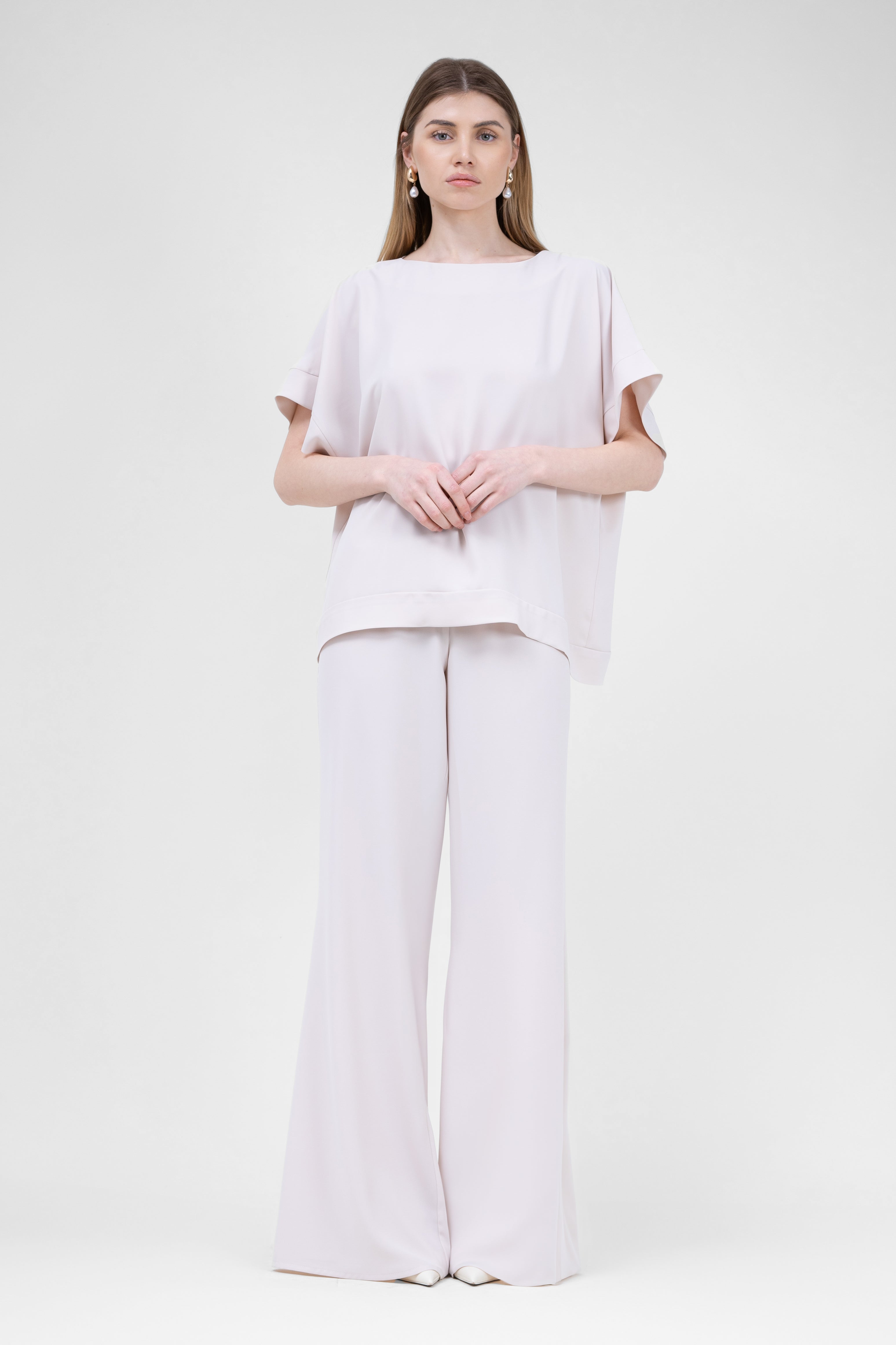 Ivory Set With Blouse And Flared Trousers