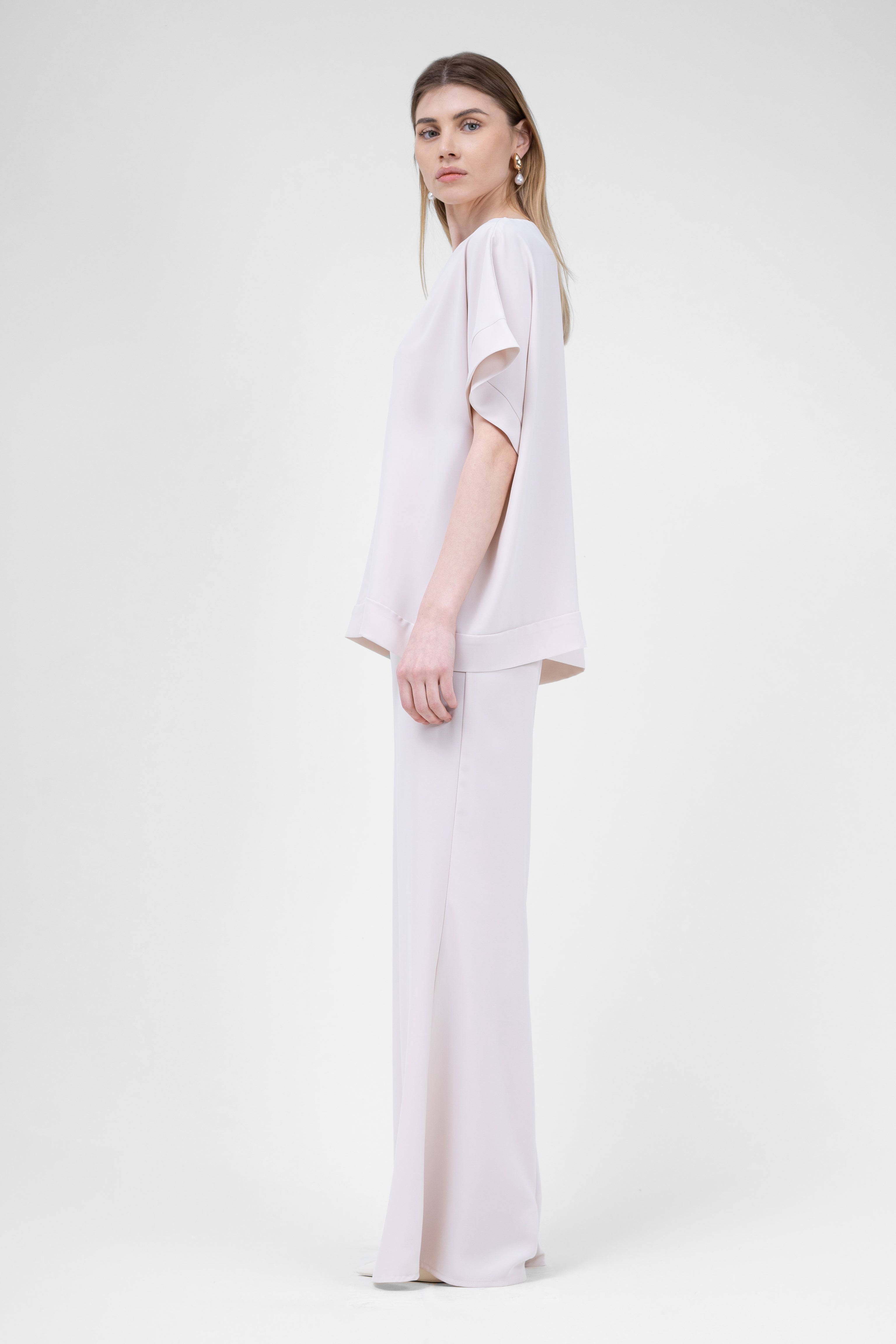 Ivory Set With Blouse And Flared Trousers