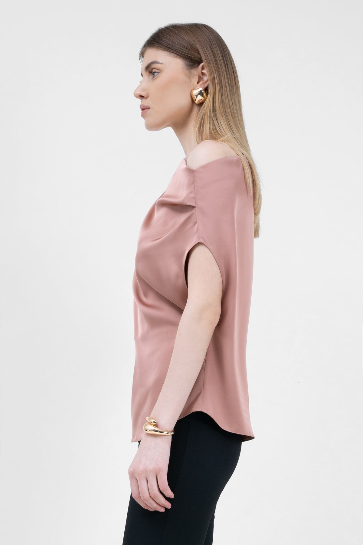 Top bronze asimetric cu drapaje