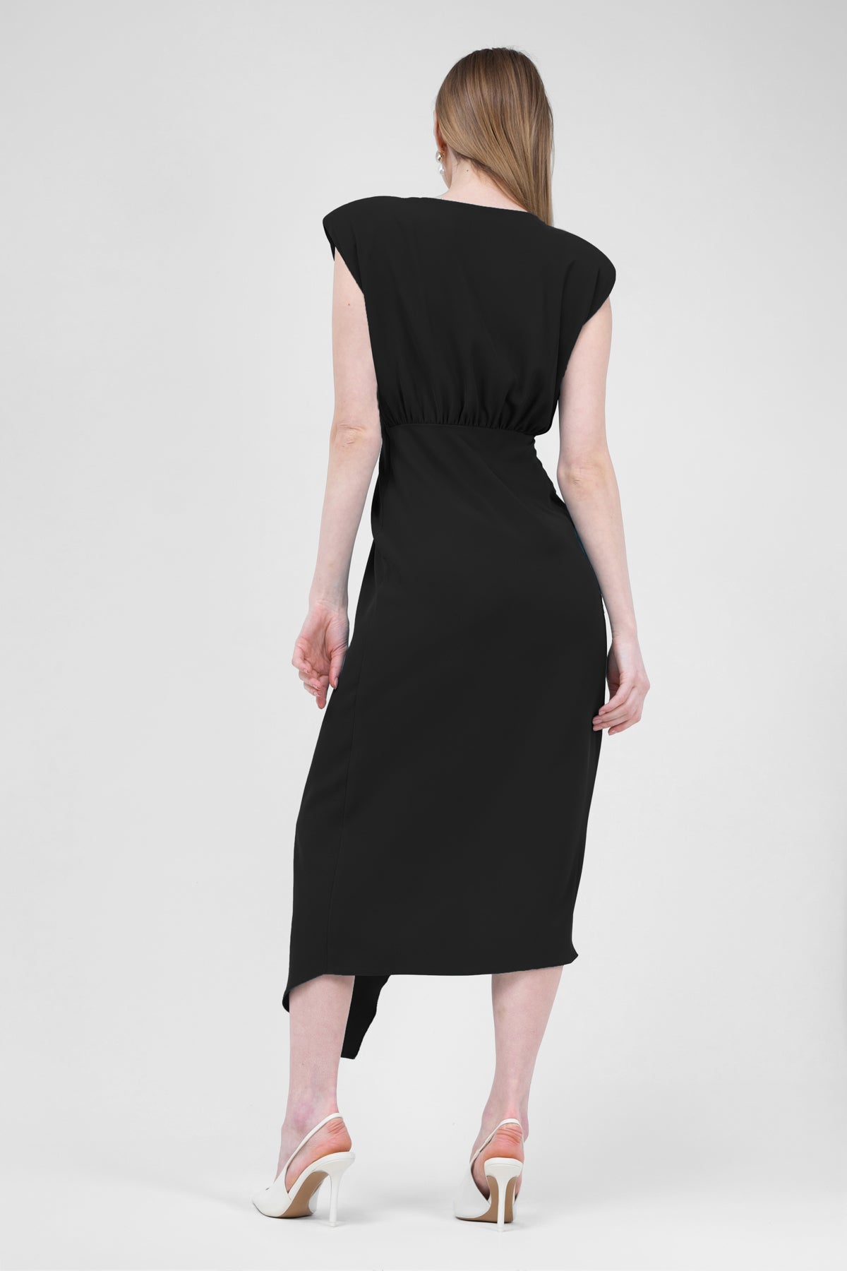 Rochie midi neagra cu drapaje si pliuri
