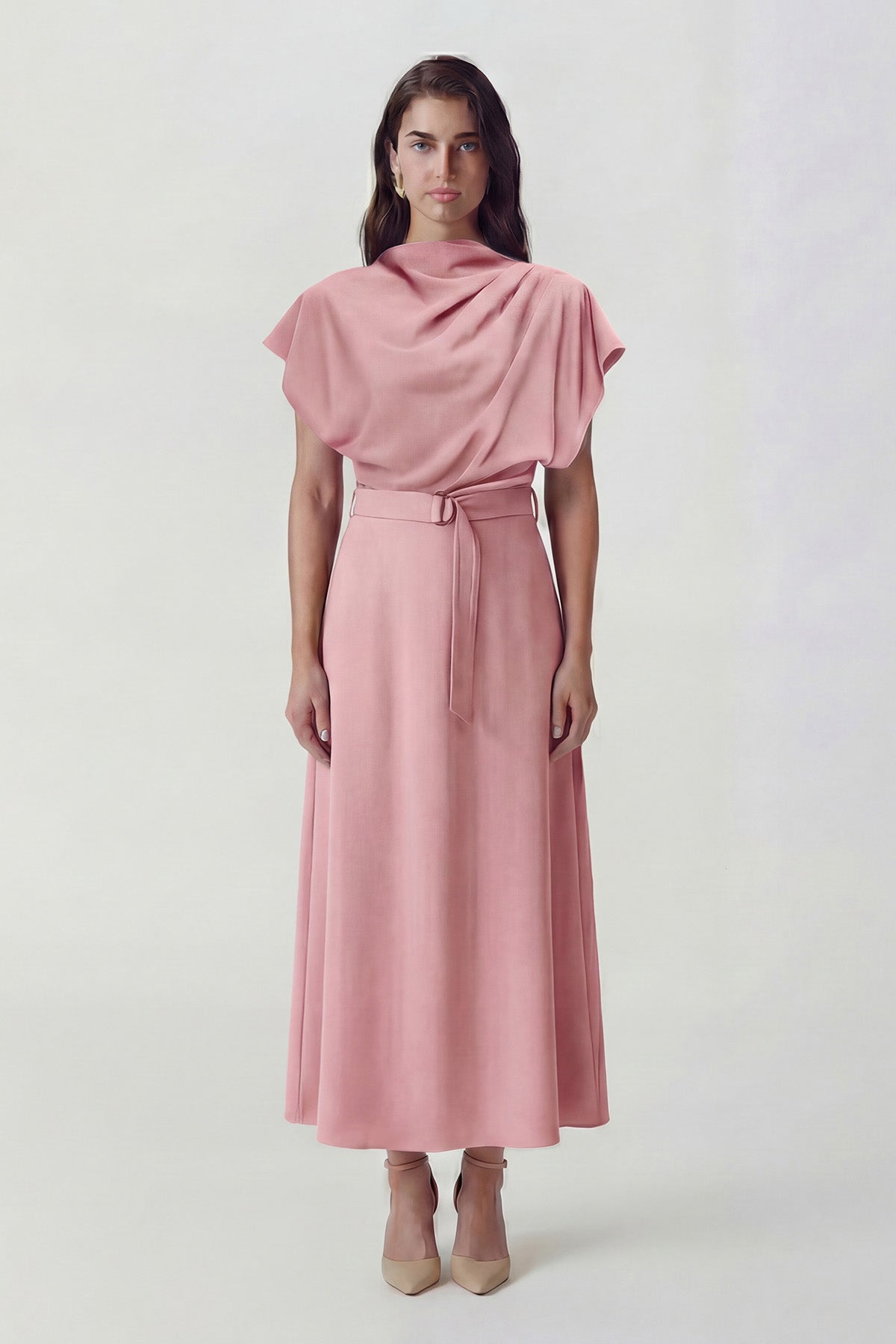 Rochie midi roz cu drapaj și cordon în talie