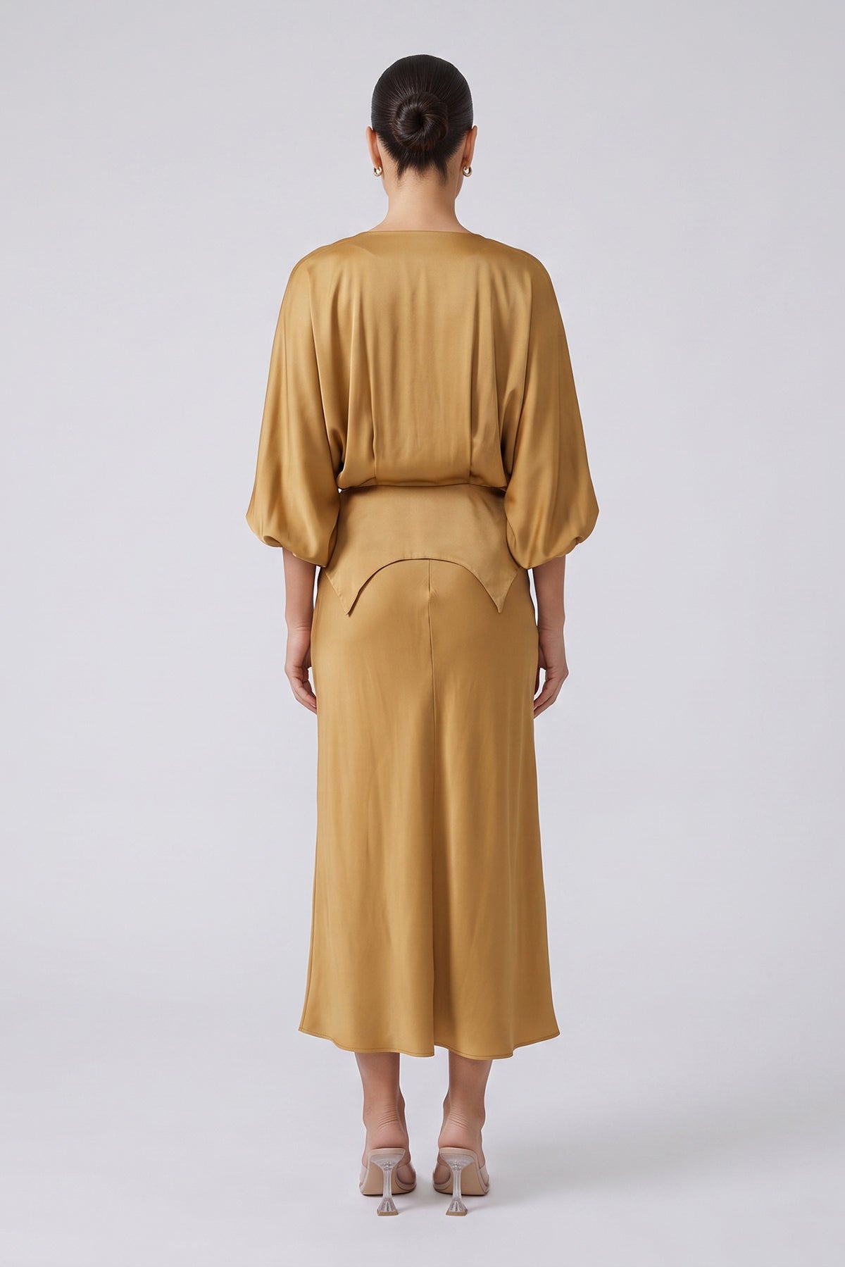 Set Satinat din Vâscoză cu Bluză Peplum și Fustă Midi