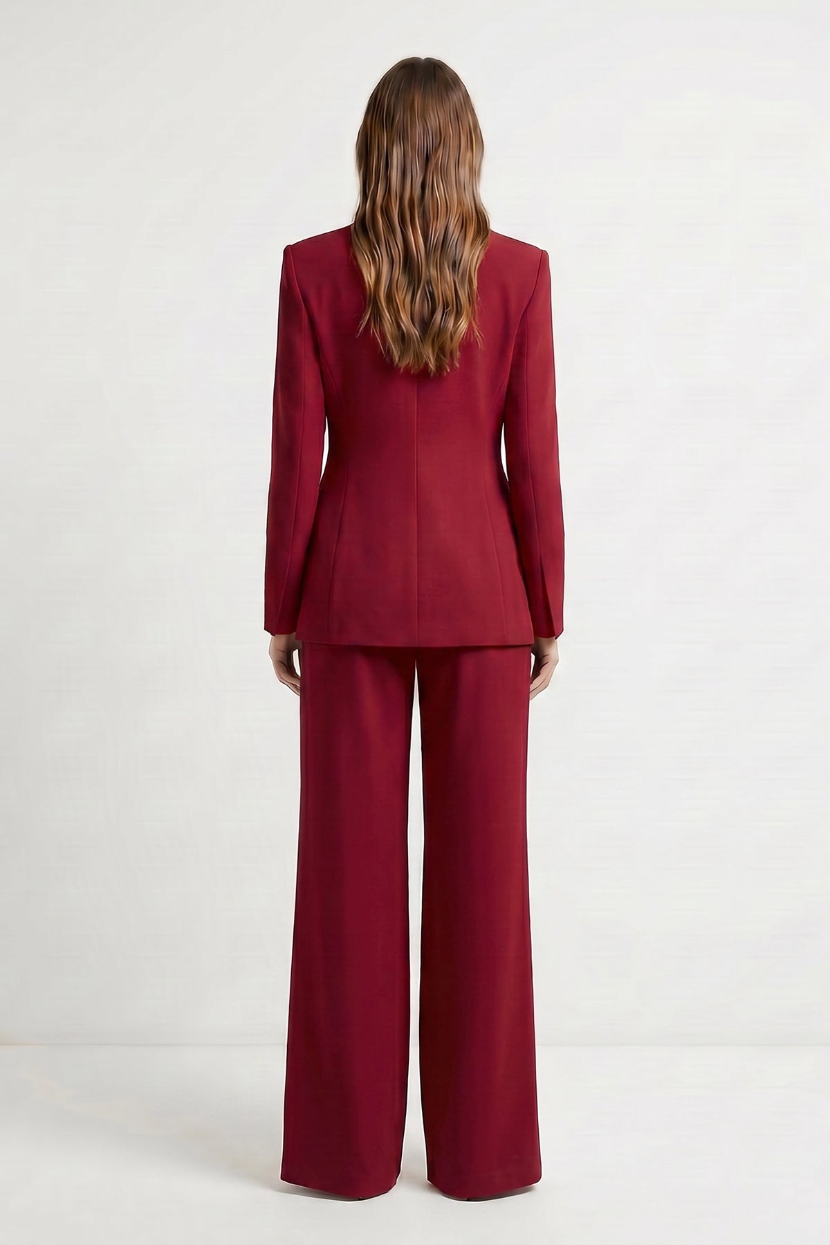 Elegant Red Suit with Tailored Blazer and Wide Fluid Trousers in Viscose Blend