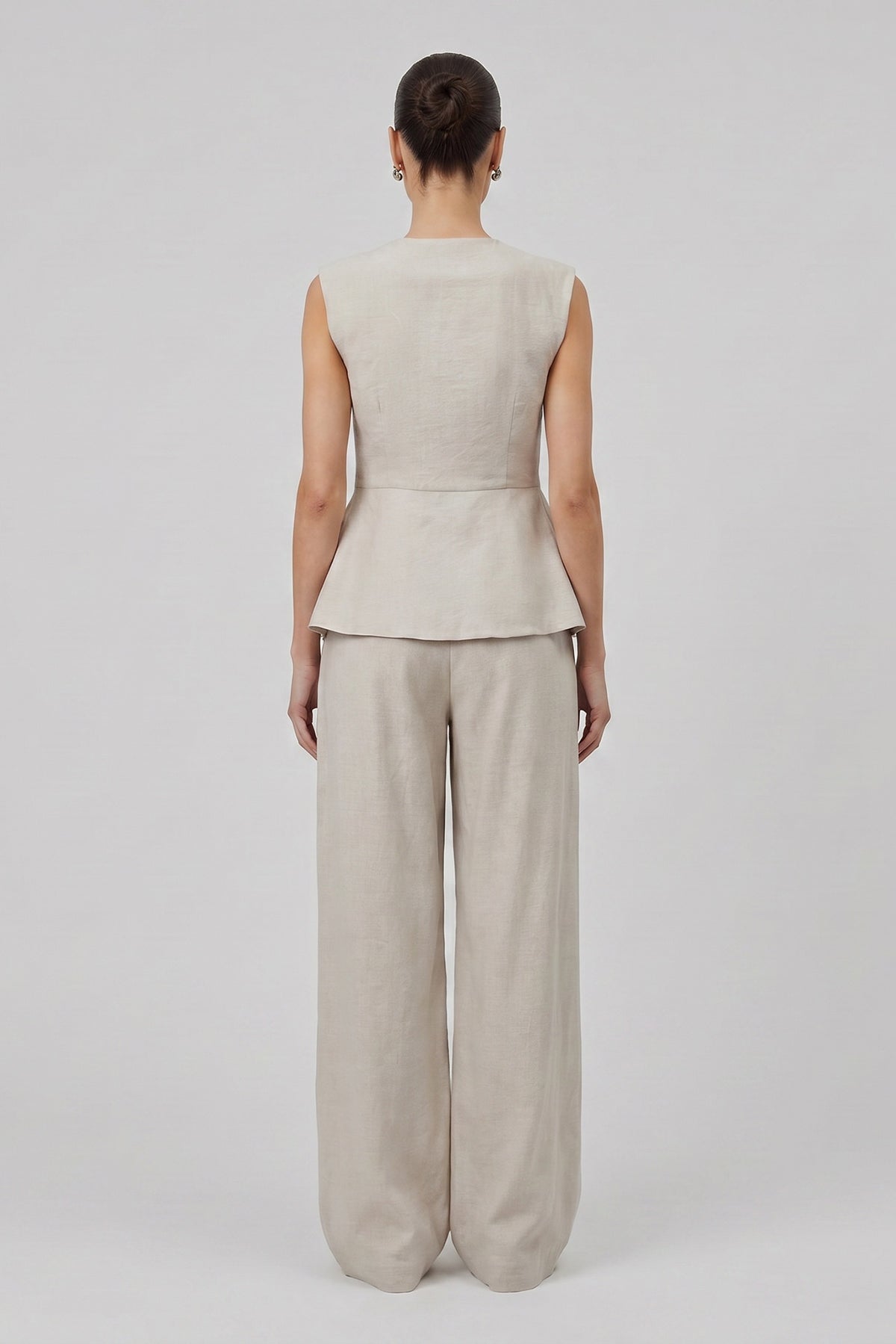 Set din amestec de vâscoză și in cu vestă peplum și pantaloni wide-leg