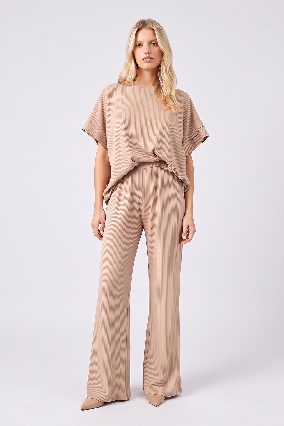 Set din tricot reiat cu top oversized și pantaloni wide leg – Beige