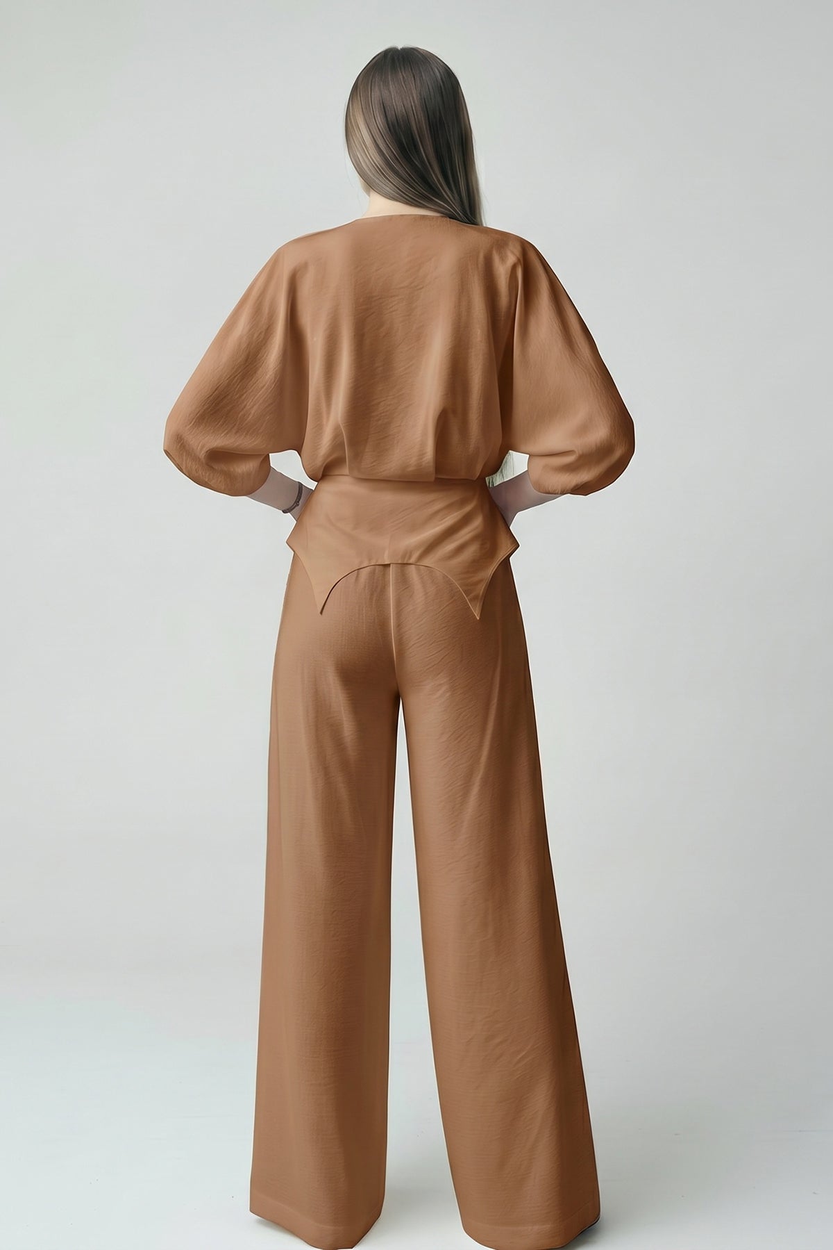 Brown set with structured top and wide-leg trousers