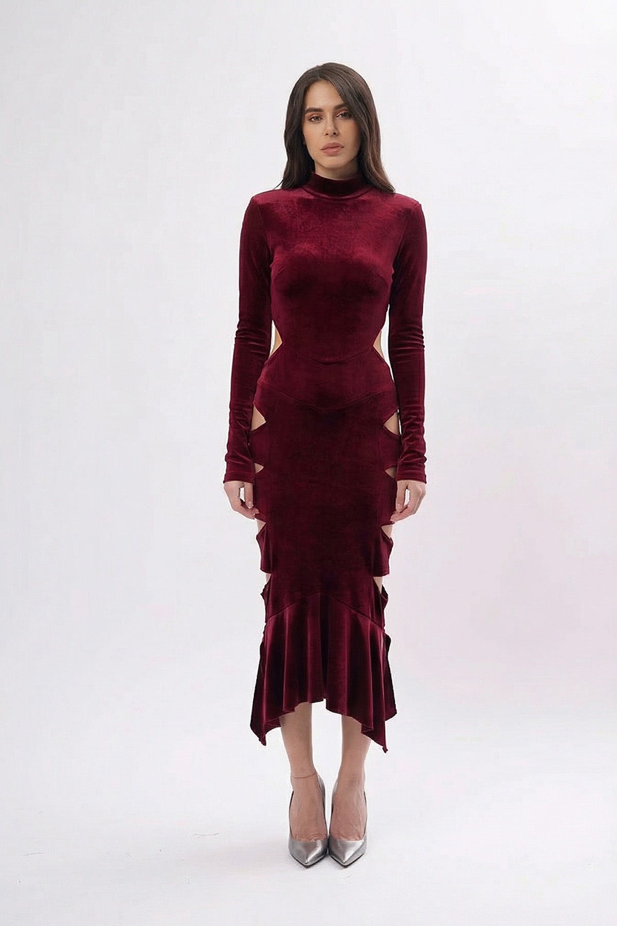 Rochie Burgundy din Catifea Midi cu Decupaje și Volan Asimetric