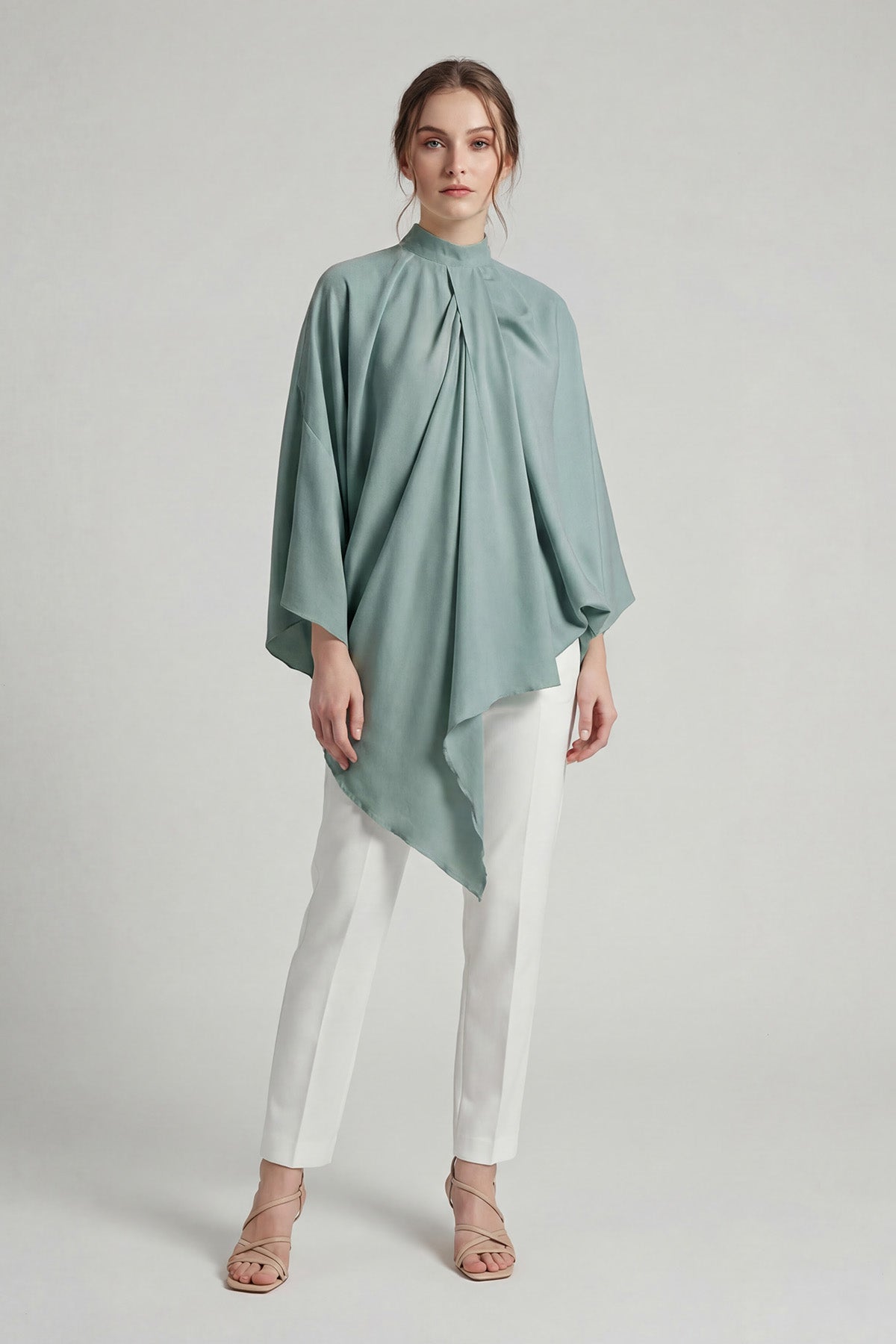 Bluză statement asimetrică mint