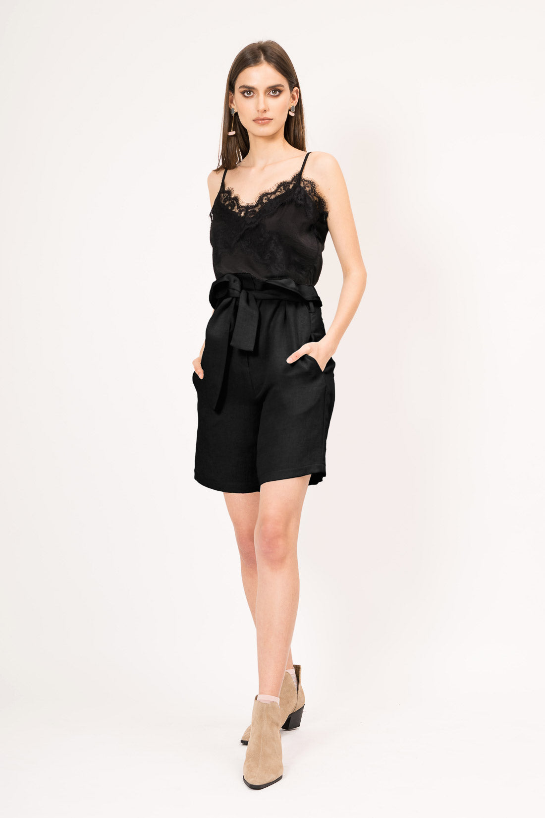 Pantaloni scurti paperbag