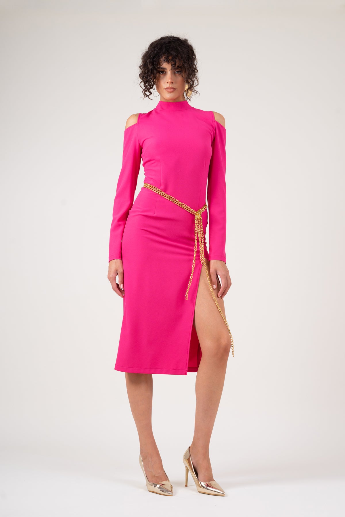 Slim cut-out-shoulders dress in bright pink