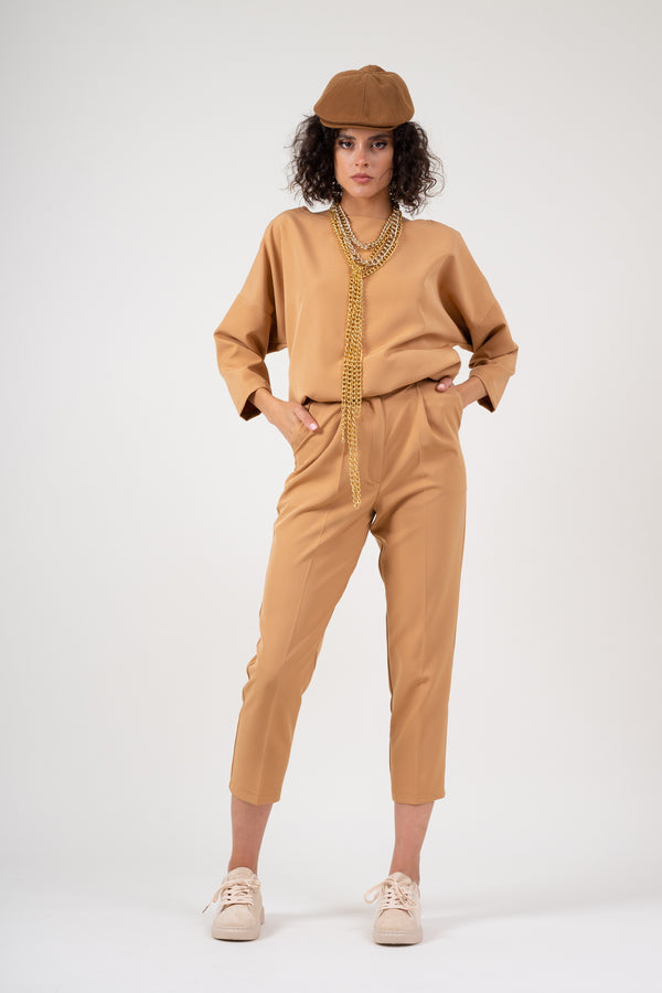 Camel set with blouse and cropped trousers