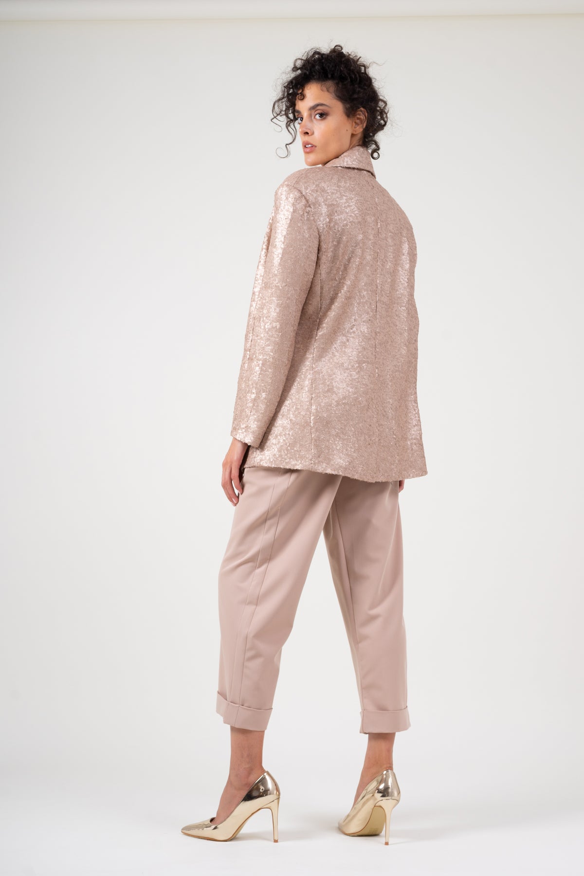 Sacou oversized din paiete bej