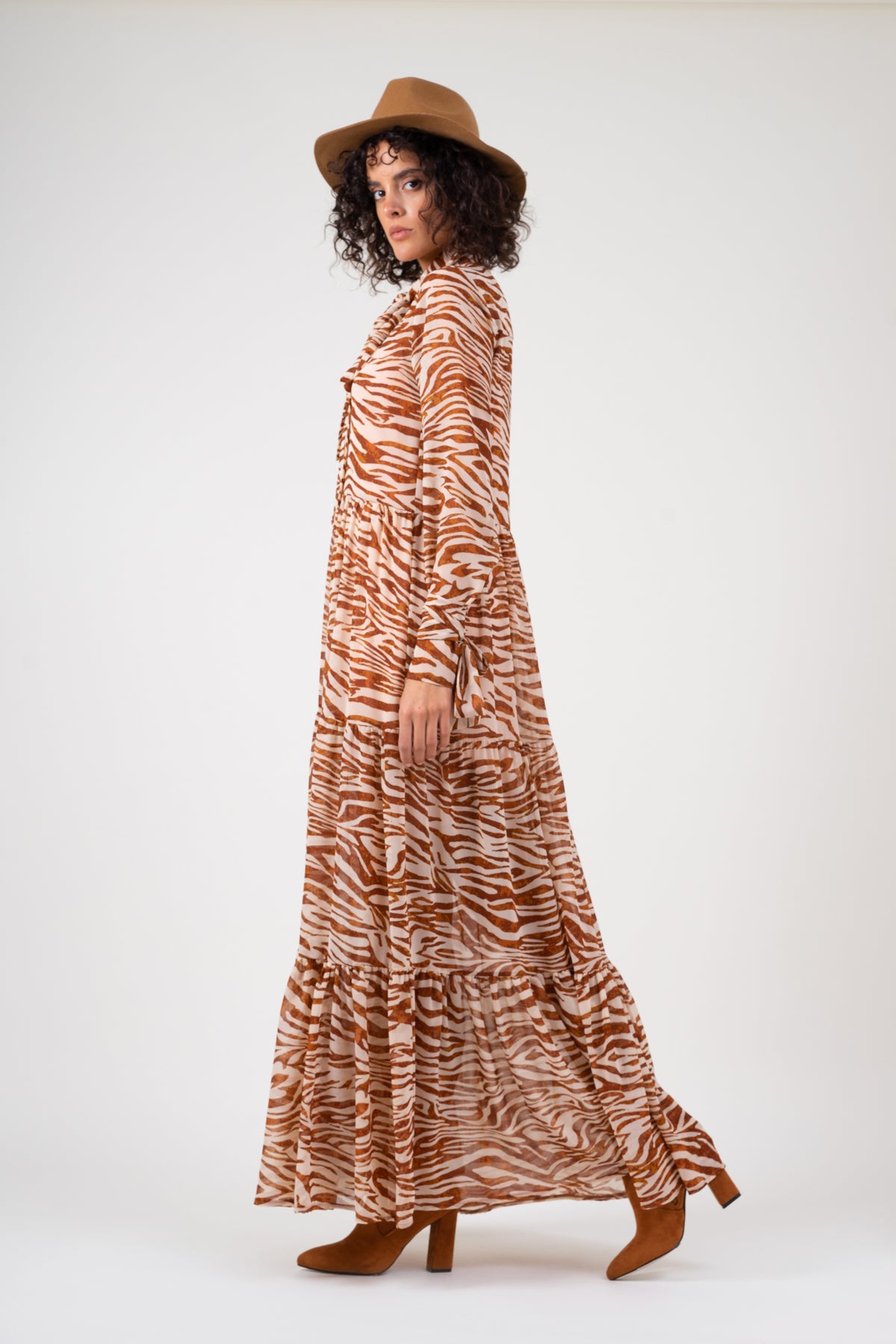 Rochie maxi din voal printat zebra