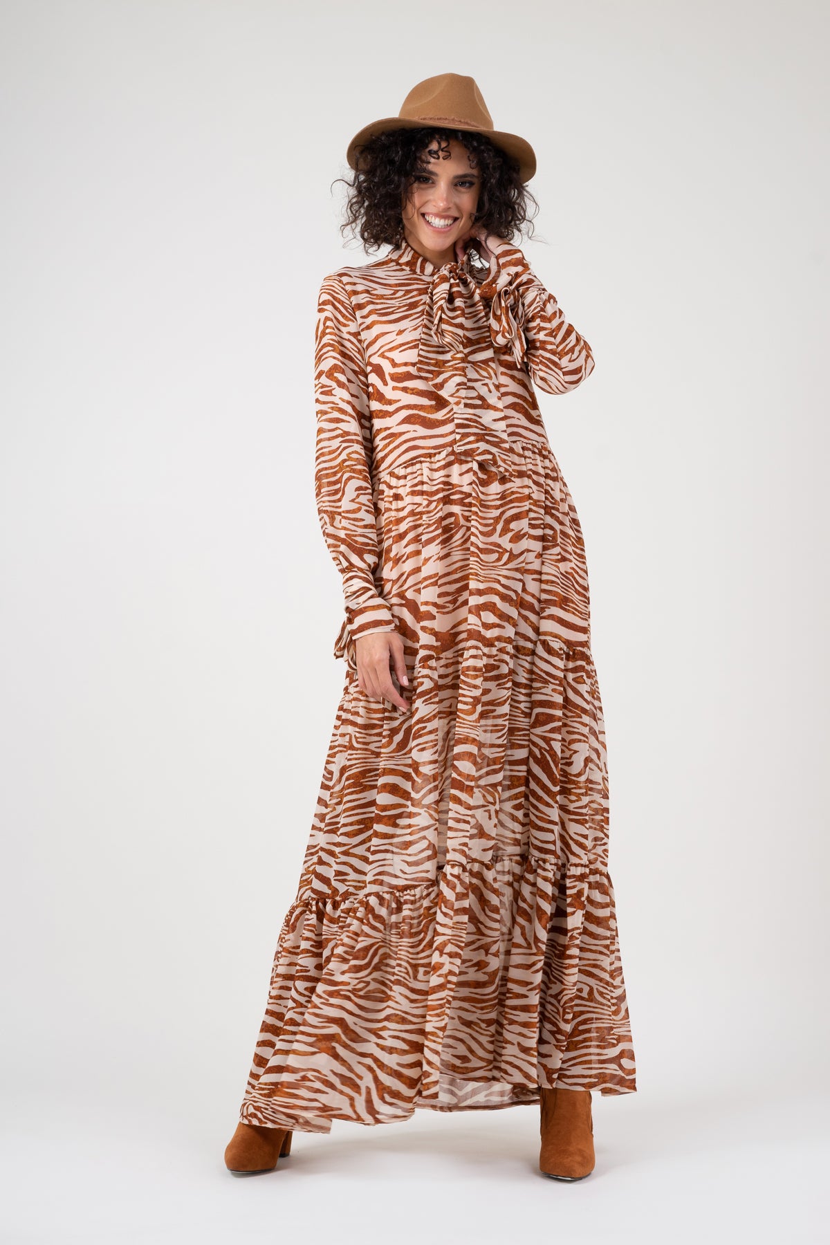 Rochie maxi din voal printat zebra