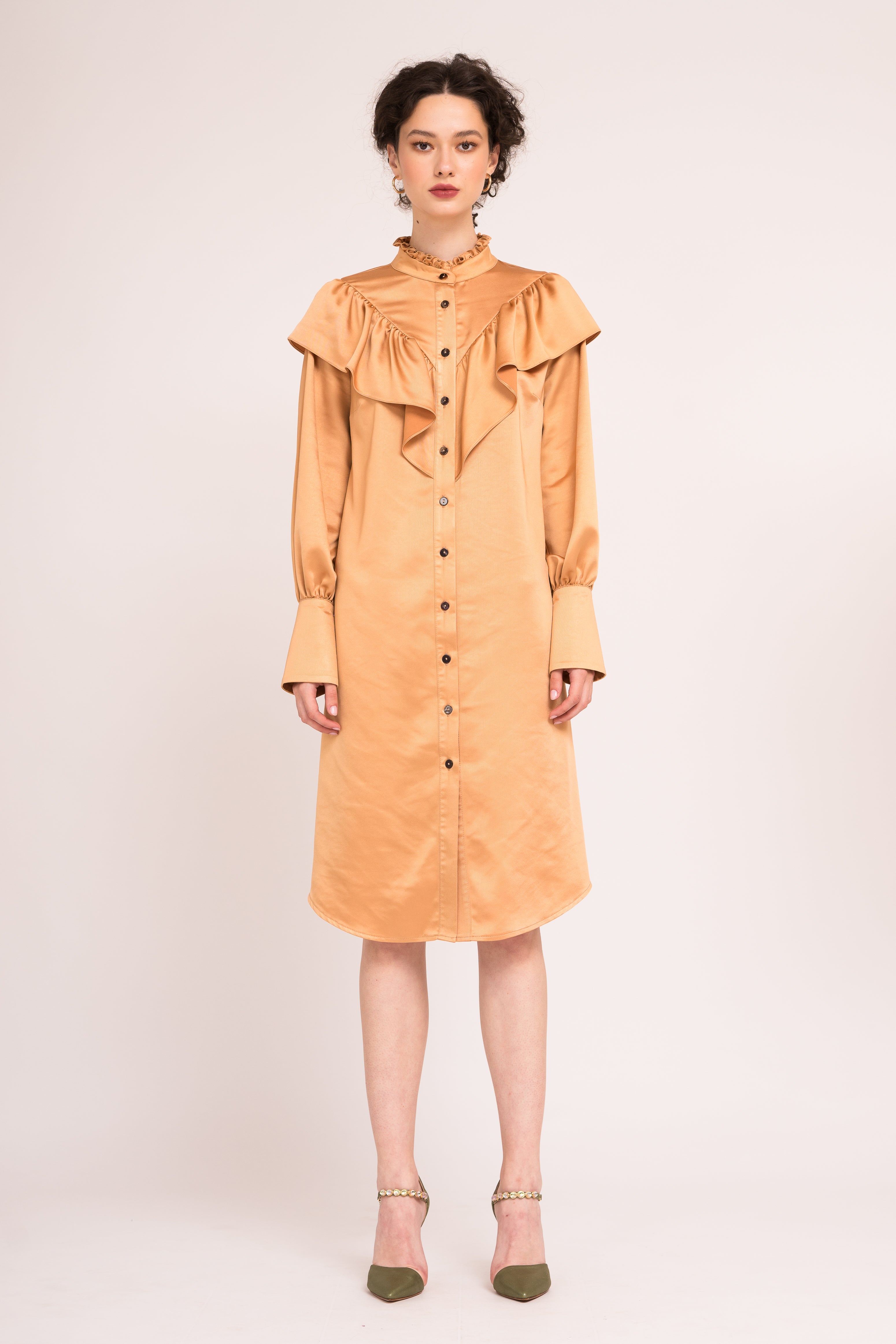 Rochie tip camasa cu volane