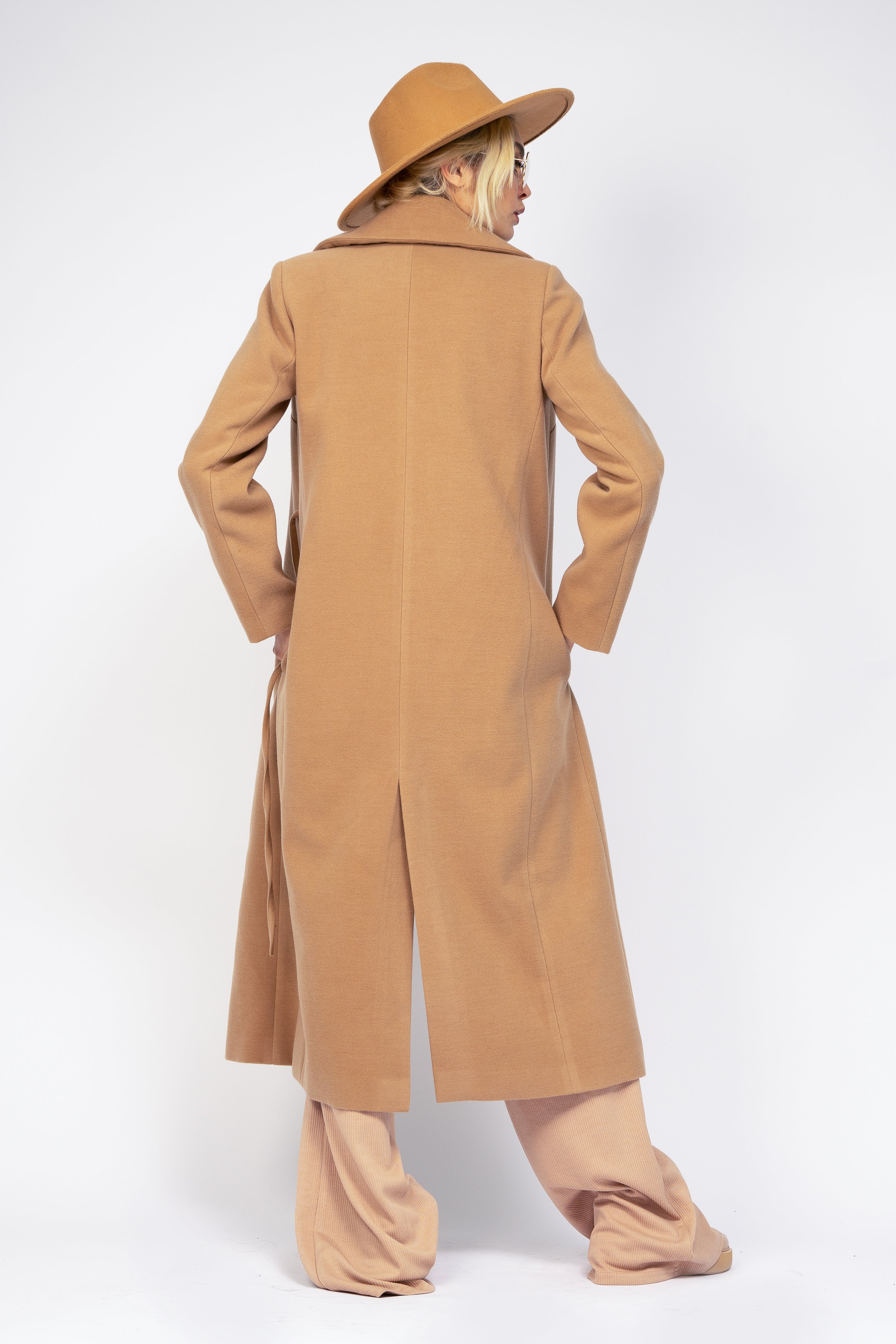 Palton maxi camel