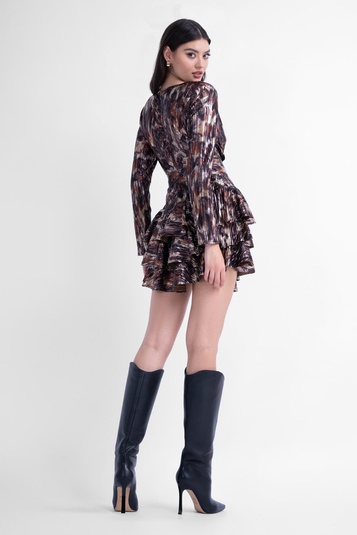 Rochie mini laminata cu imprimeu si volane