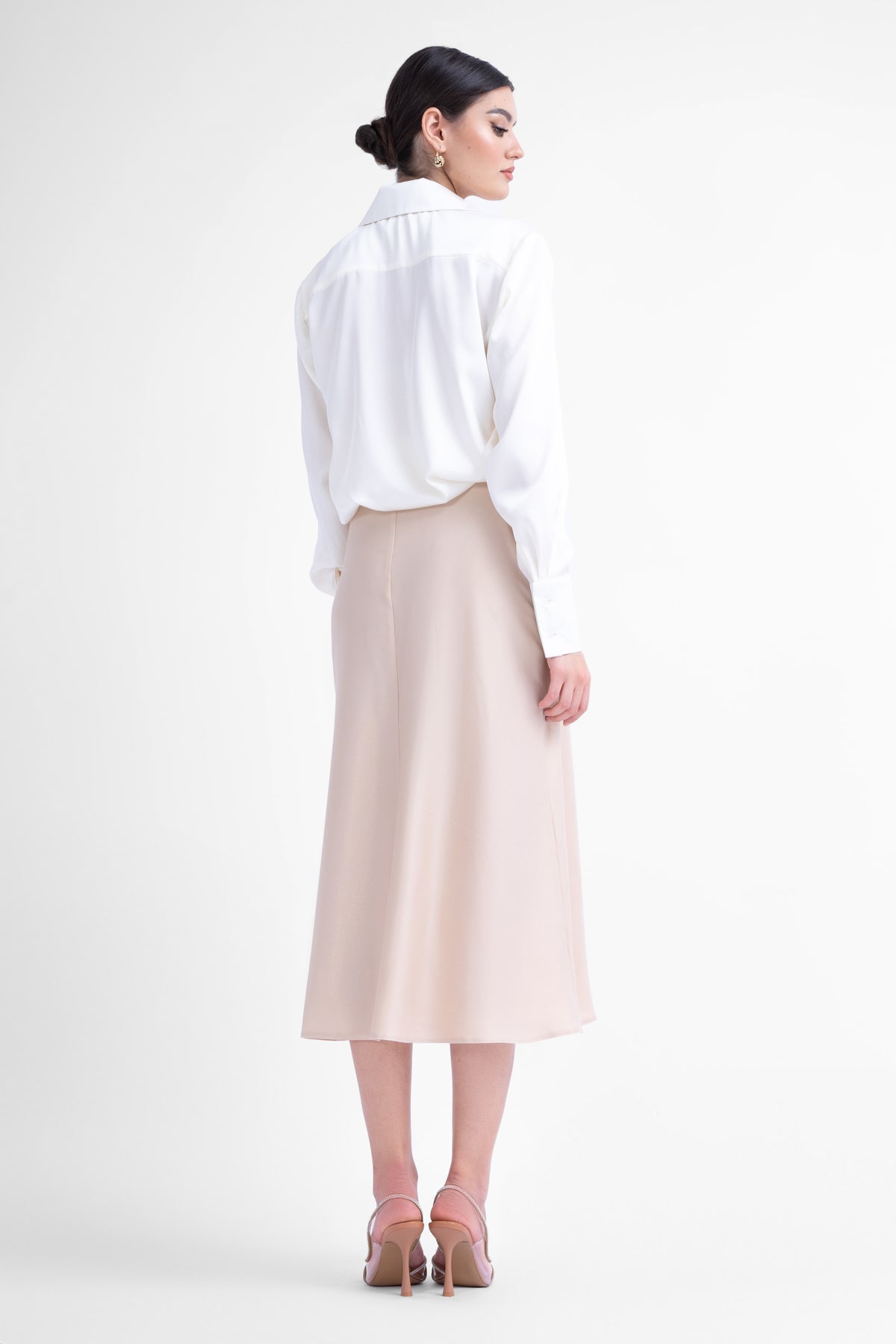 Ivoire satin midi skirt with gold details
