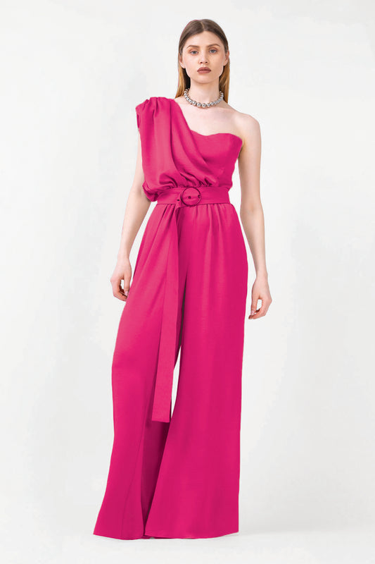 Salopeta maxi fuchsia pe un umar