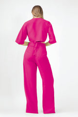 FUCHSIA BIJPASSENDE SET MET CROPPED SHIRT EN RECHTE BROEK