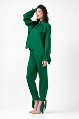 Set verde cu bluza si pantaloni cu funde 