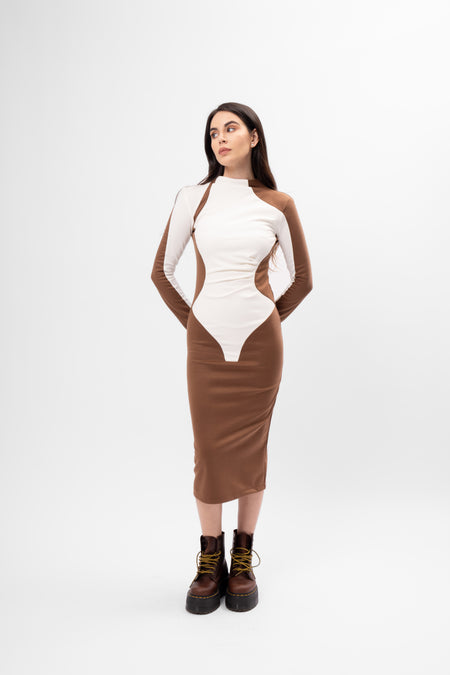 Rochie bodycon midi bicoloră cu guler înalt