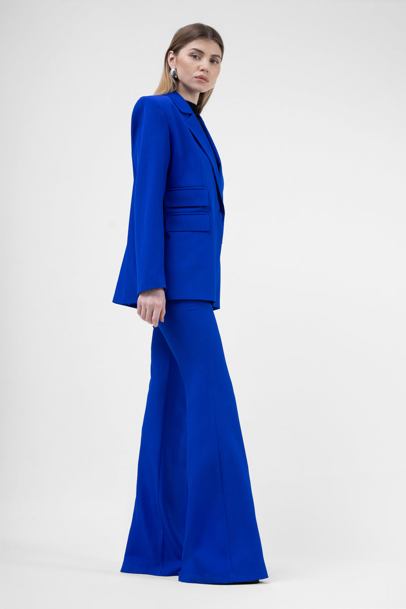 Electric Blue Suit With Regular Blazer With Double Pocket And Flared Trousers