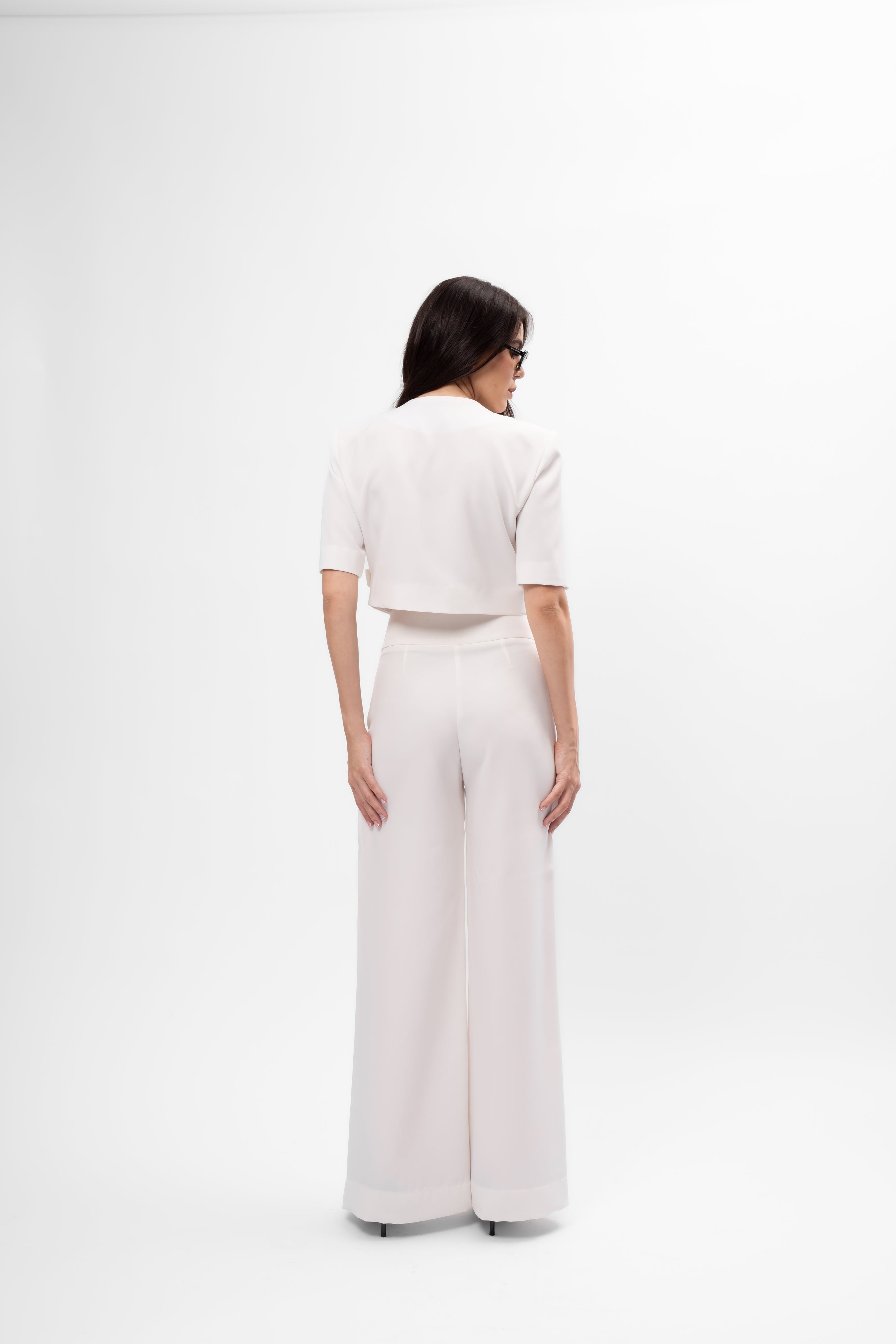 White Set with Cut-Out Top and Palazzo Pants