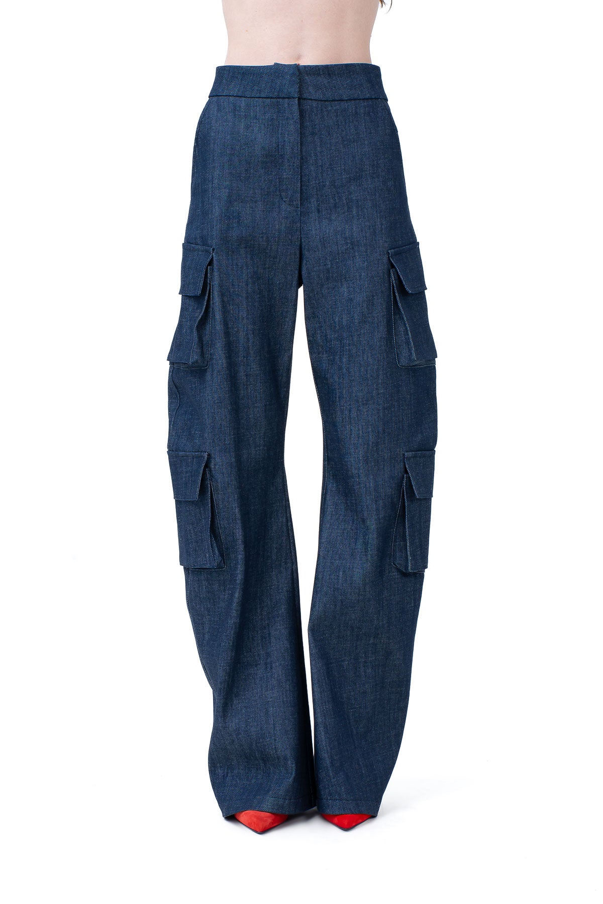 Costum albastru din denim cu sacou oversized si pantaloni cargo