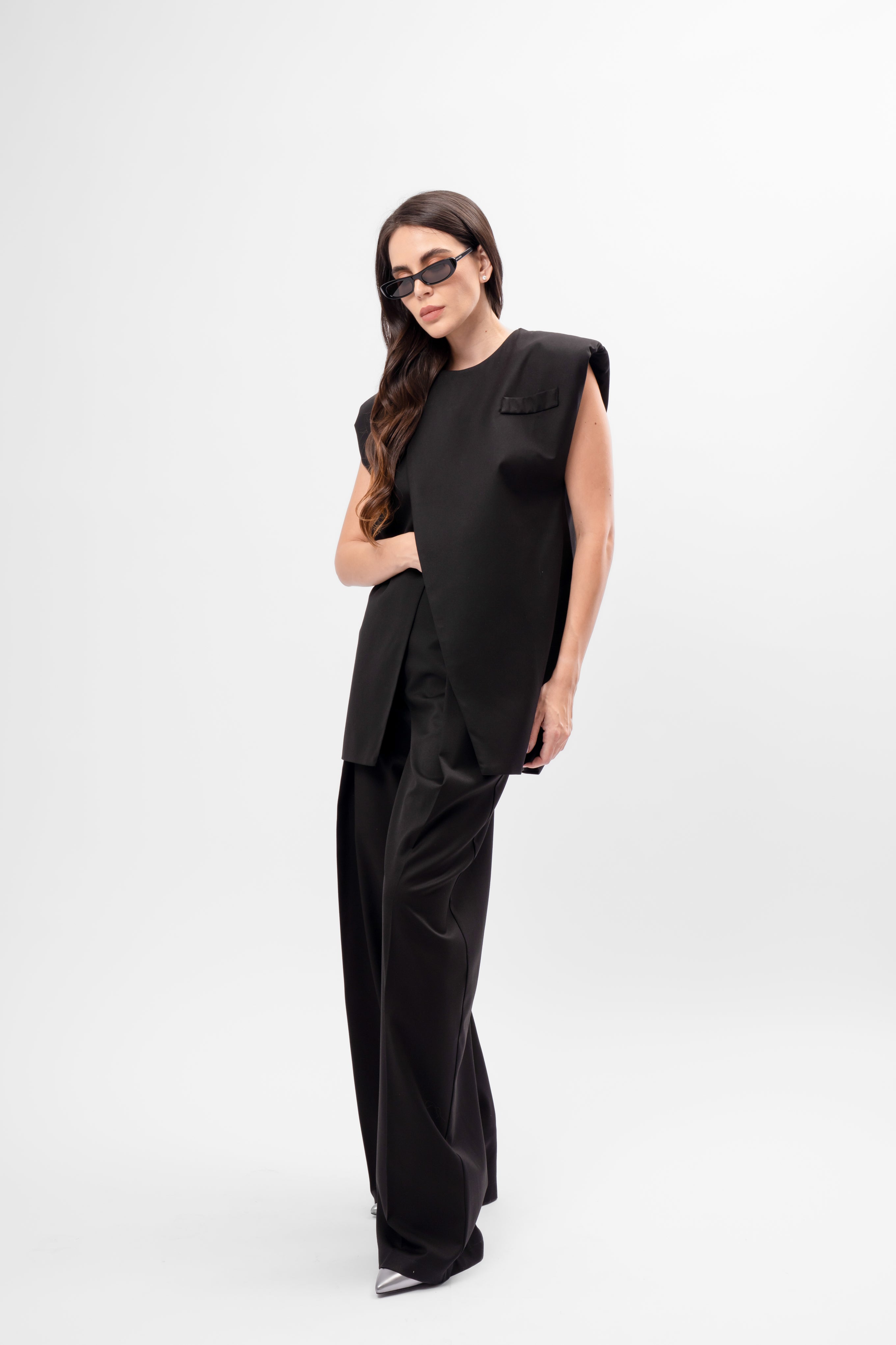 Black Set with Vest and Pleated Trousers