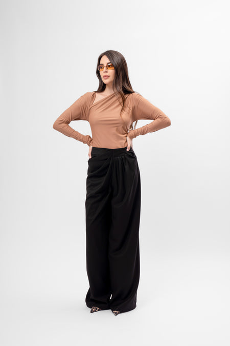 Pantaloni negri cu drapaj lateral