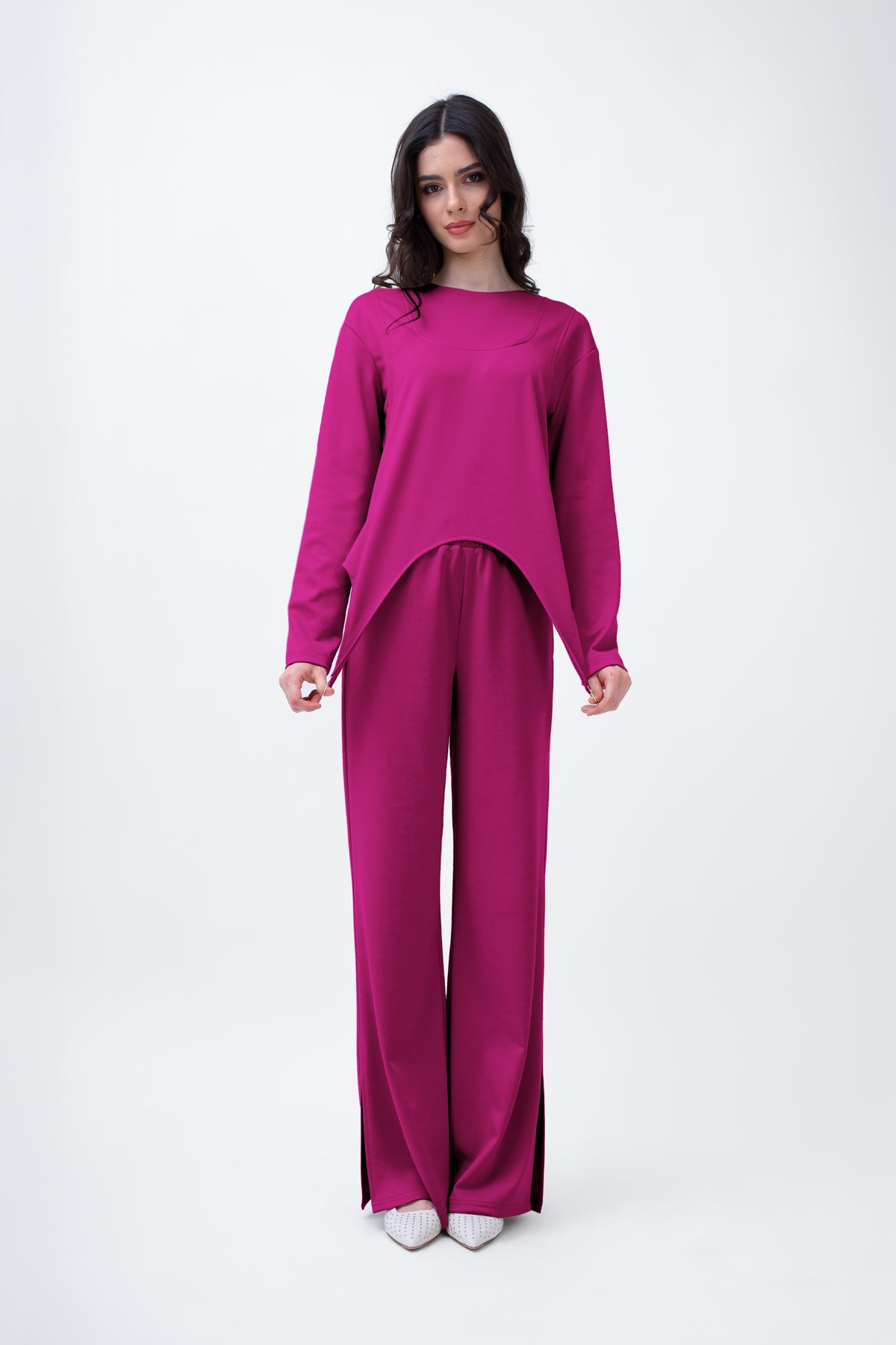 Fuchsia Set With Ring Decorative Blouse And Straight Trousers