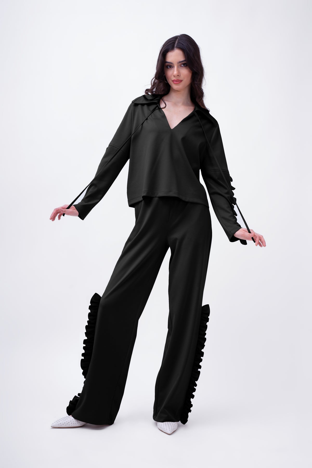 Black Set With Blouse And Trousers With Ruffles