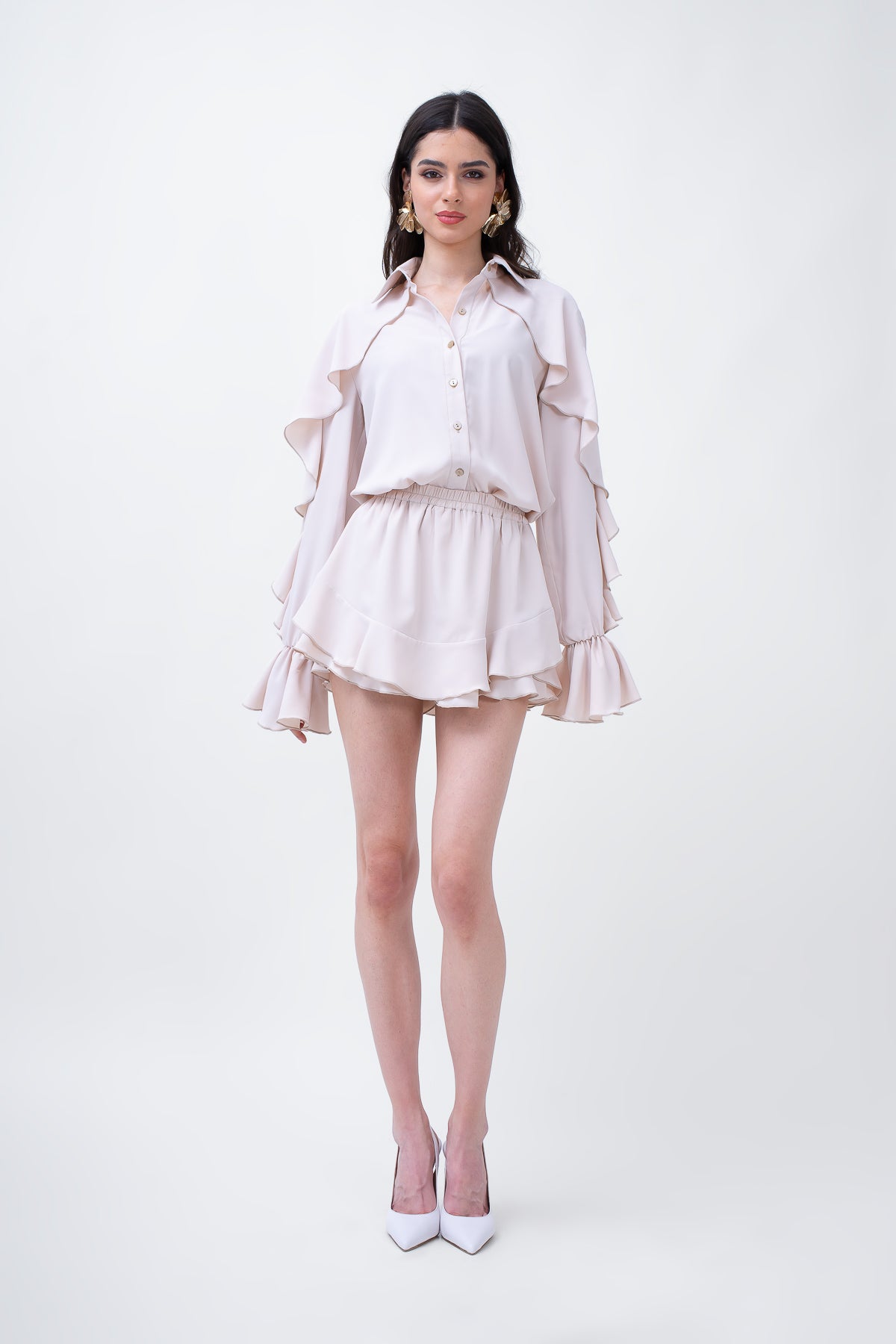 Beige Set With Ruffled  Shirt And Skort