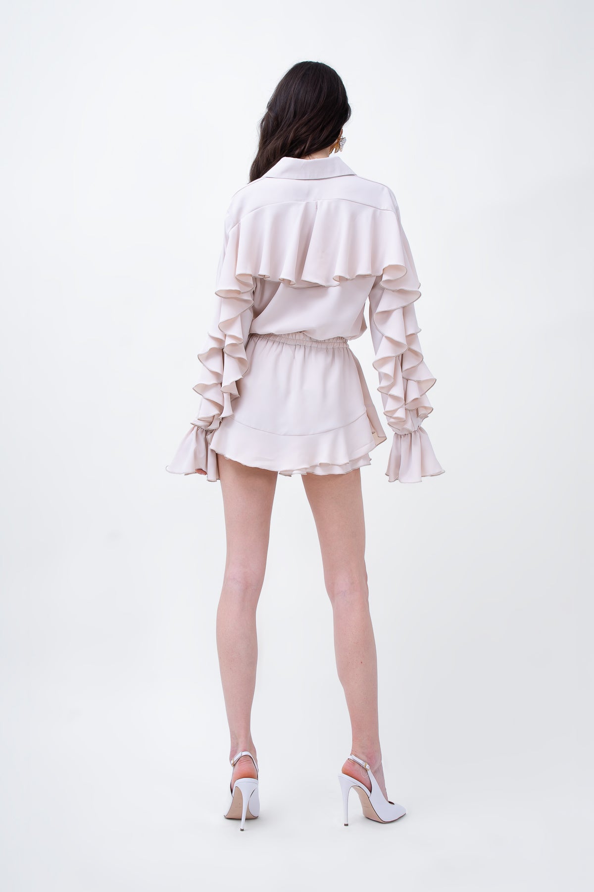 Beige Set With Ruffled  Shirt And Skort